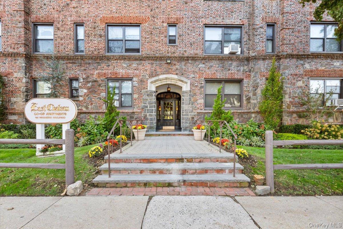 141 Woodmere Boulevard, Unit 3C photo 15