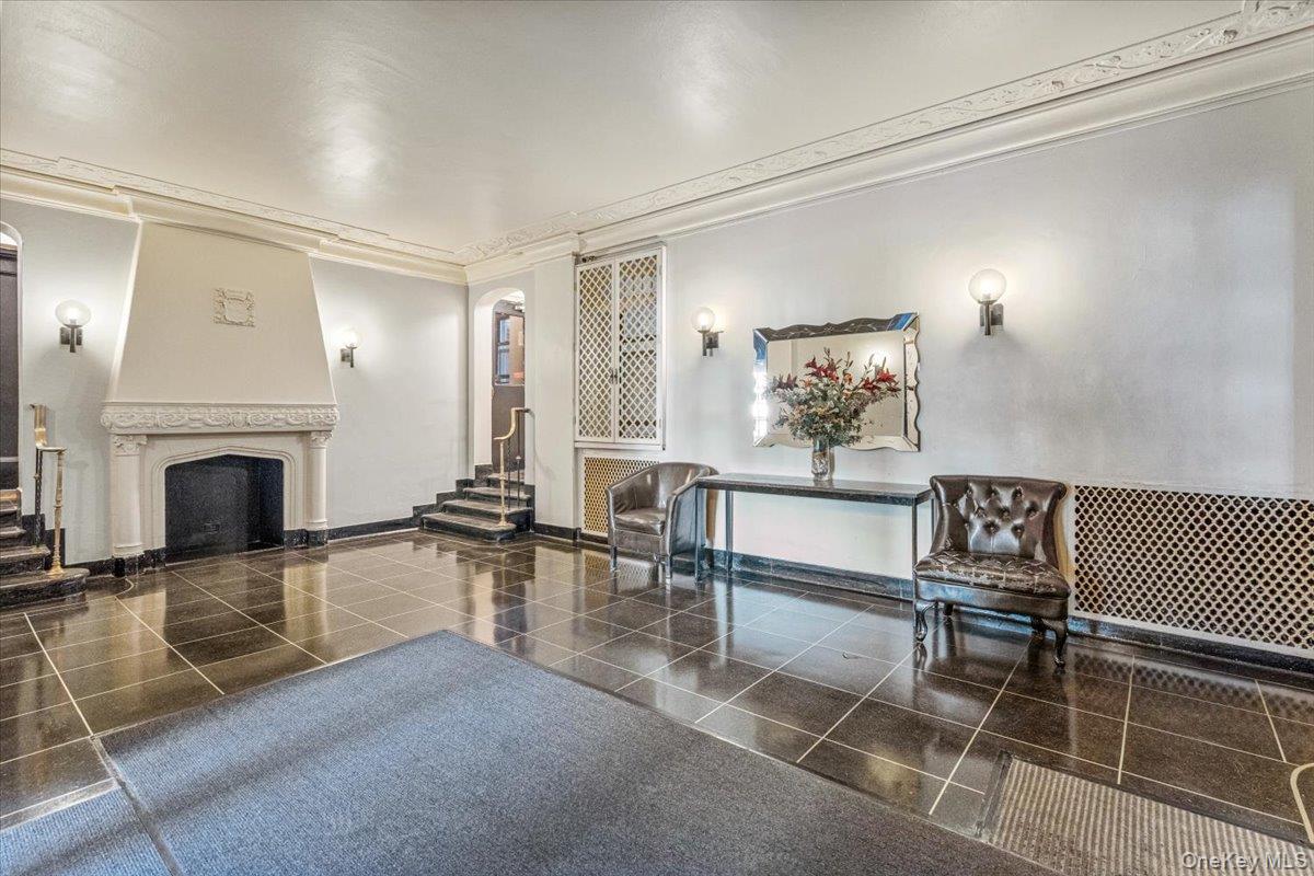 141 Woodmere Boulevard, Unit 3C photo 12