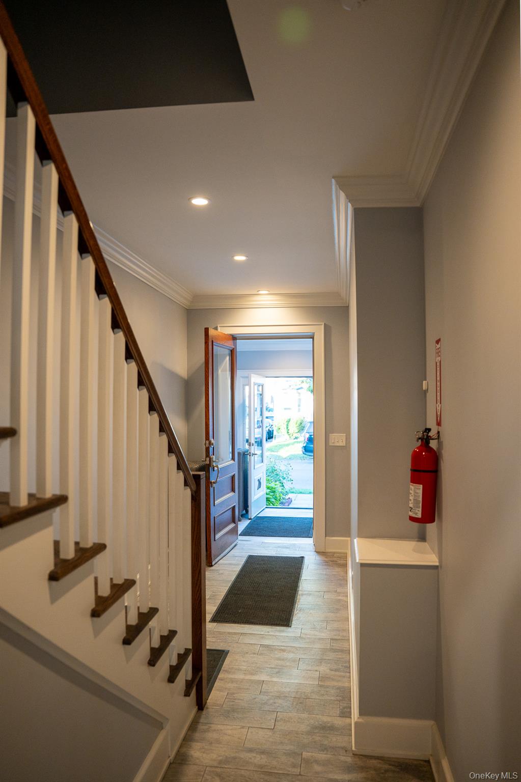 26 Pratt Street – For Sale photo 3