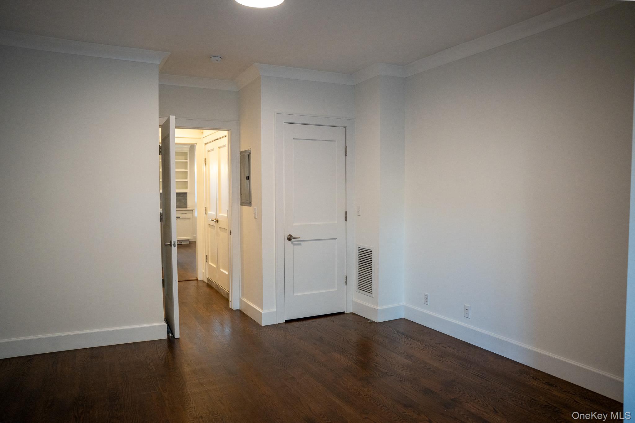 26 Pratt Street – For Sale photo 9