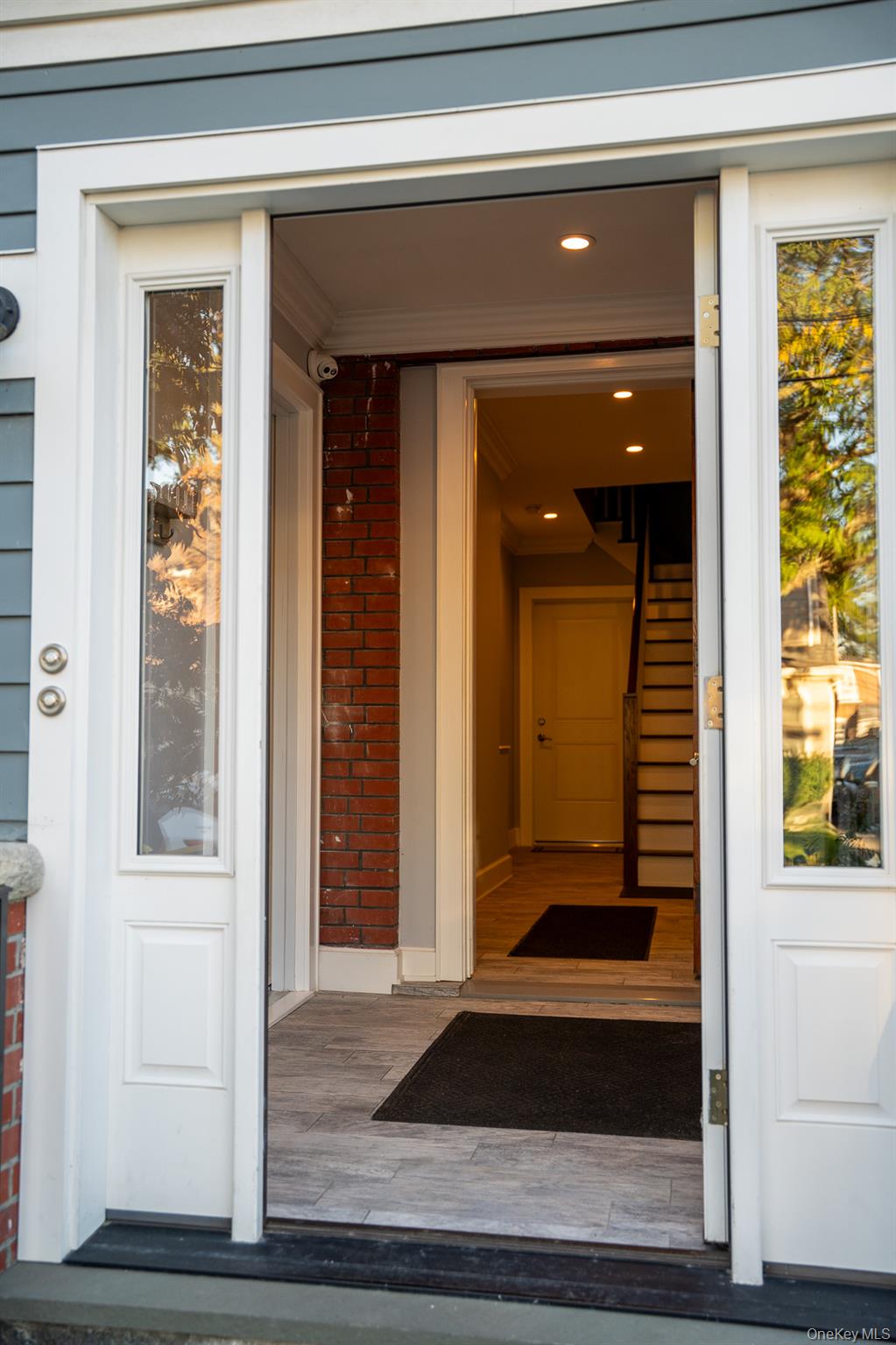 26 Pratt Street – For Sale photo 2