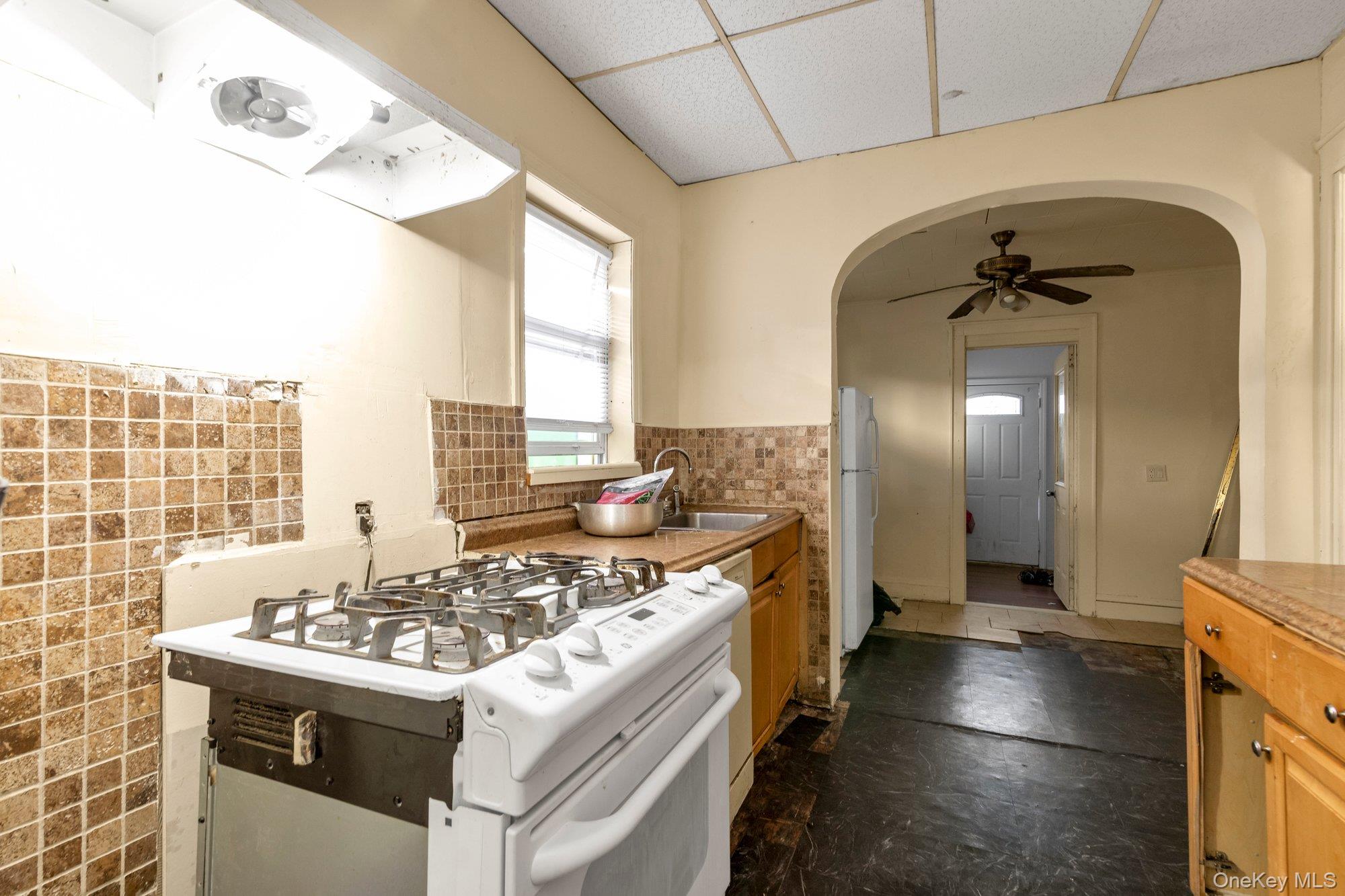 60 E Market Street – For Sale photo 14