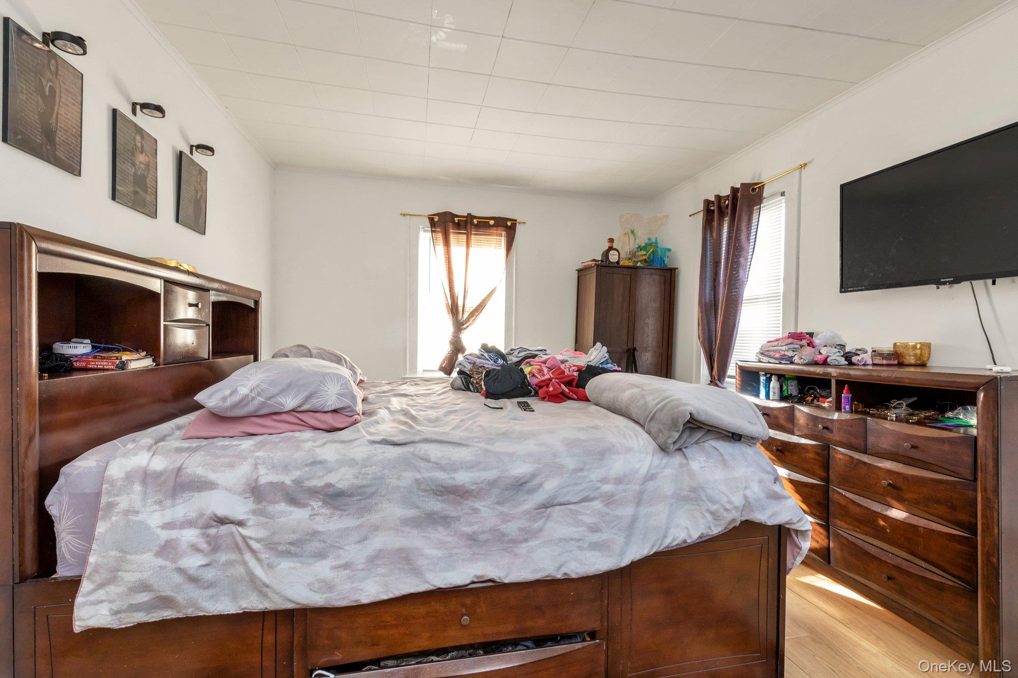 60 E Market Street – For Sale photo 7
