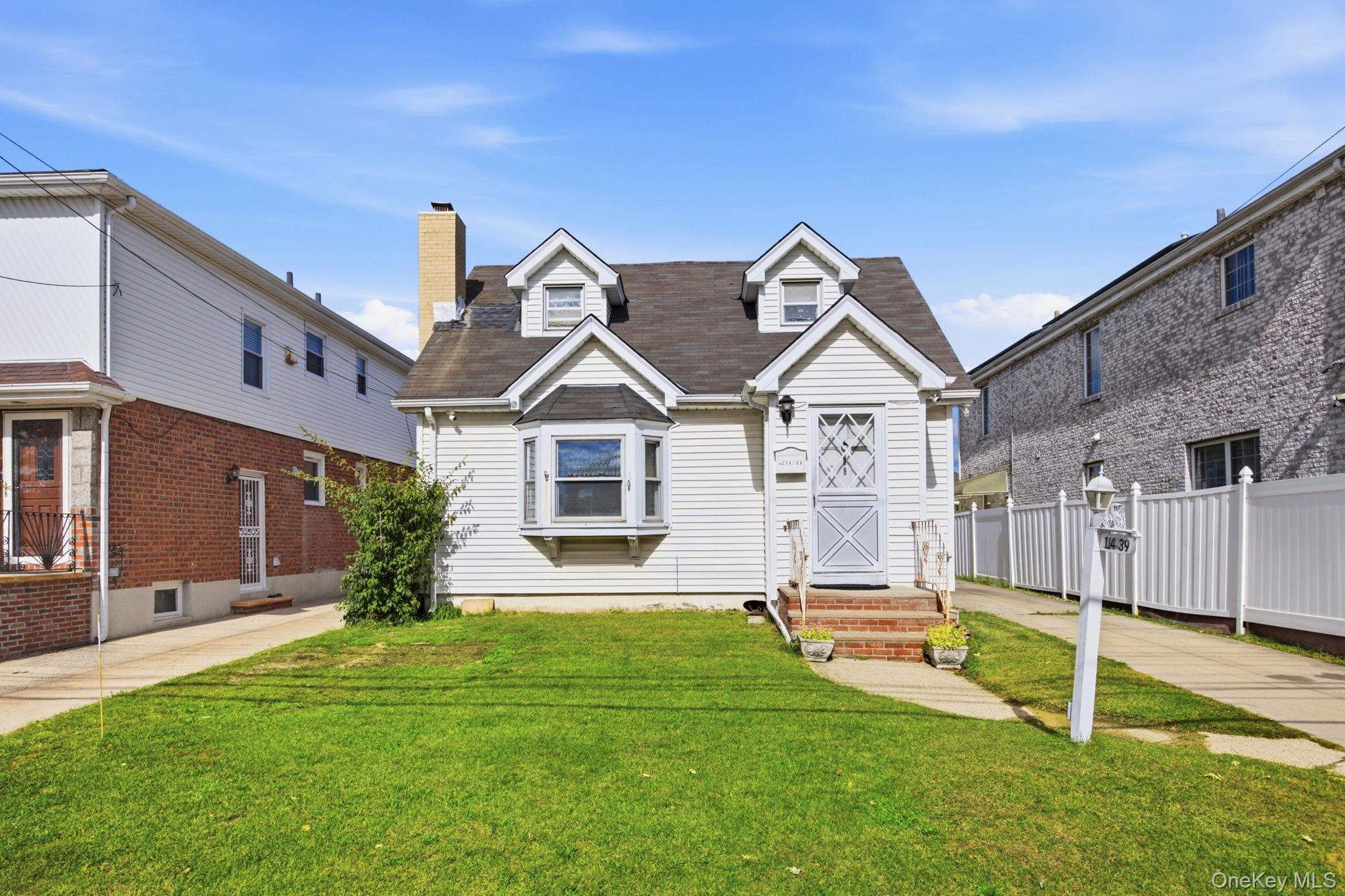 114-39 150th Avenue – For Sale photo 2