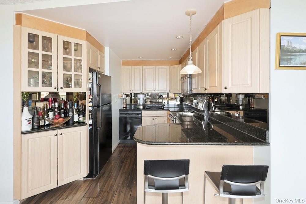 10-34 166th Street, Unit 9D photo 16