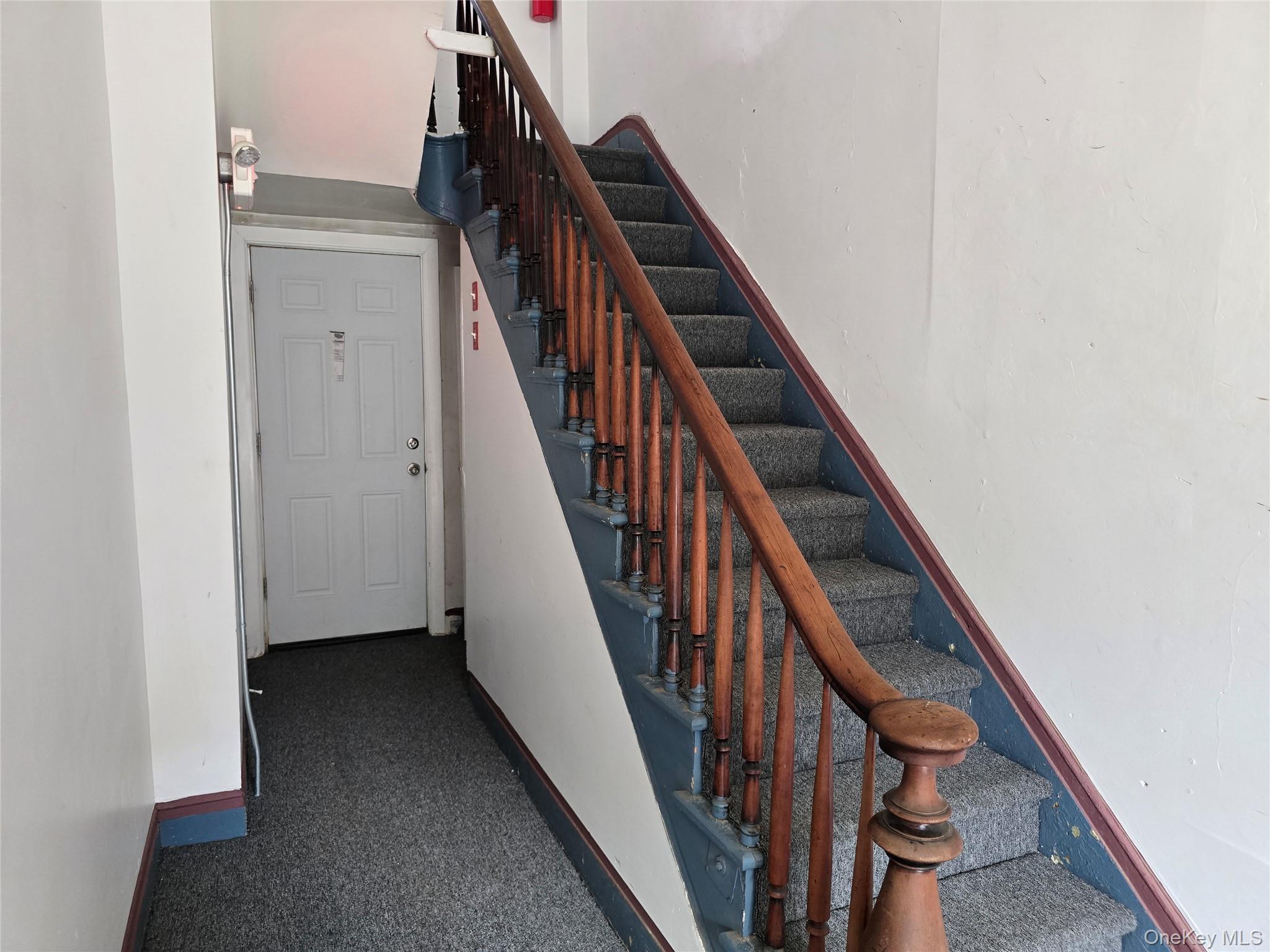 17 N Clover Street – For Sale photo 4