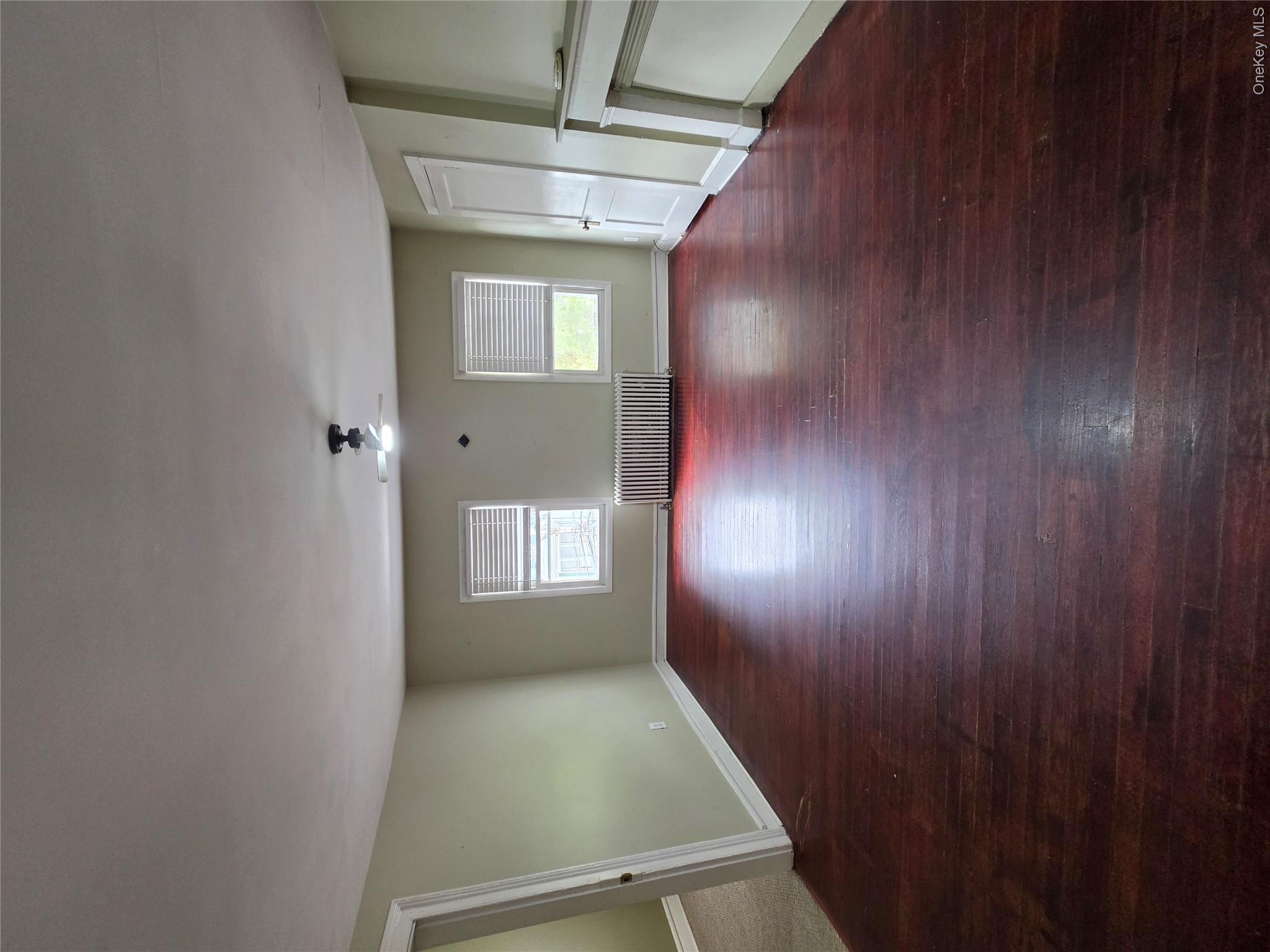 17 N Clover Street – For Sale photo 30