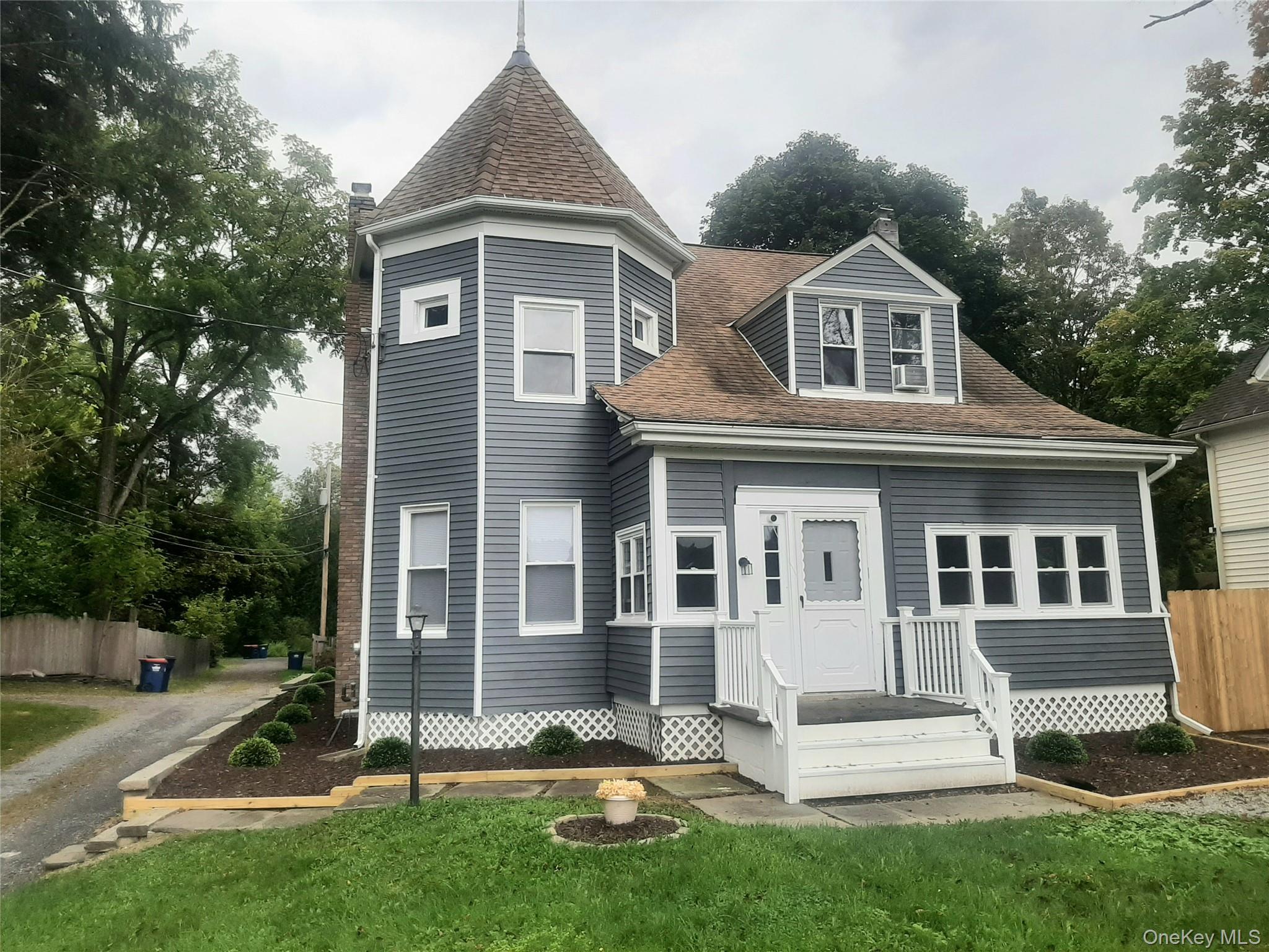 46 Old Post Road – For Sale