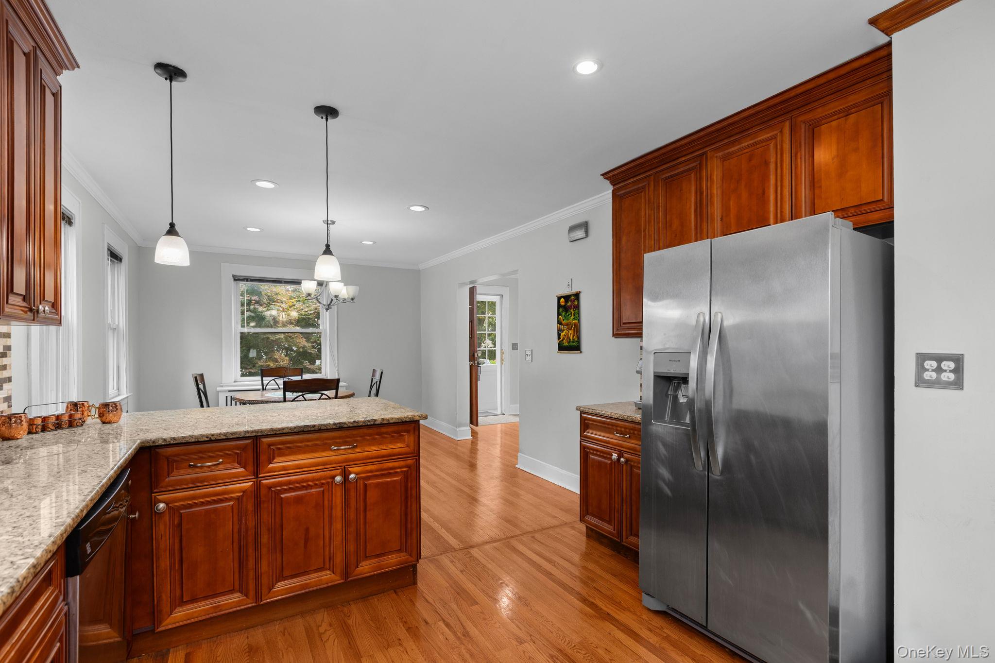 24 Wesley Avenue – For Sale photo 13