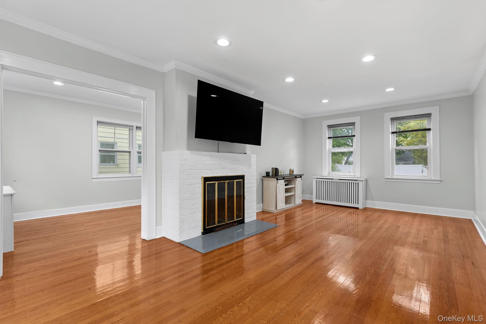 24 Wesley Avenue – For Sale photo 8