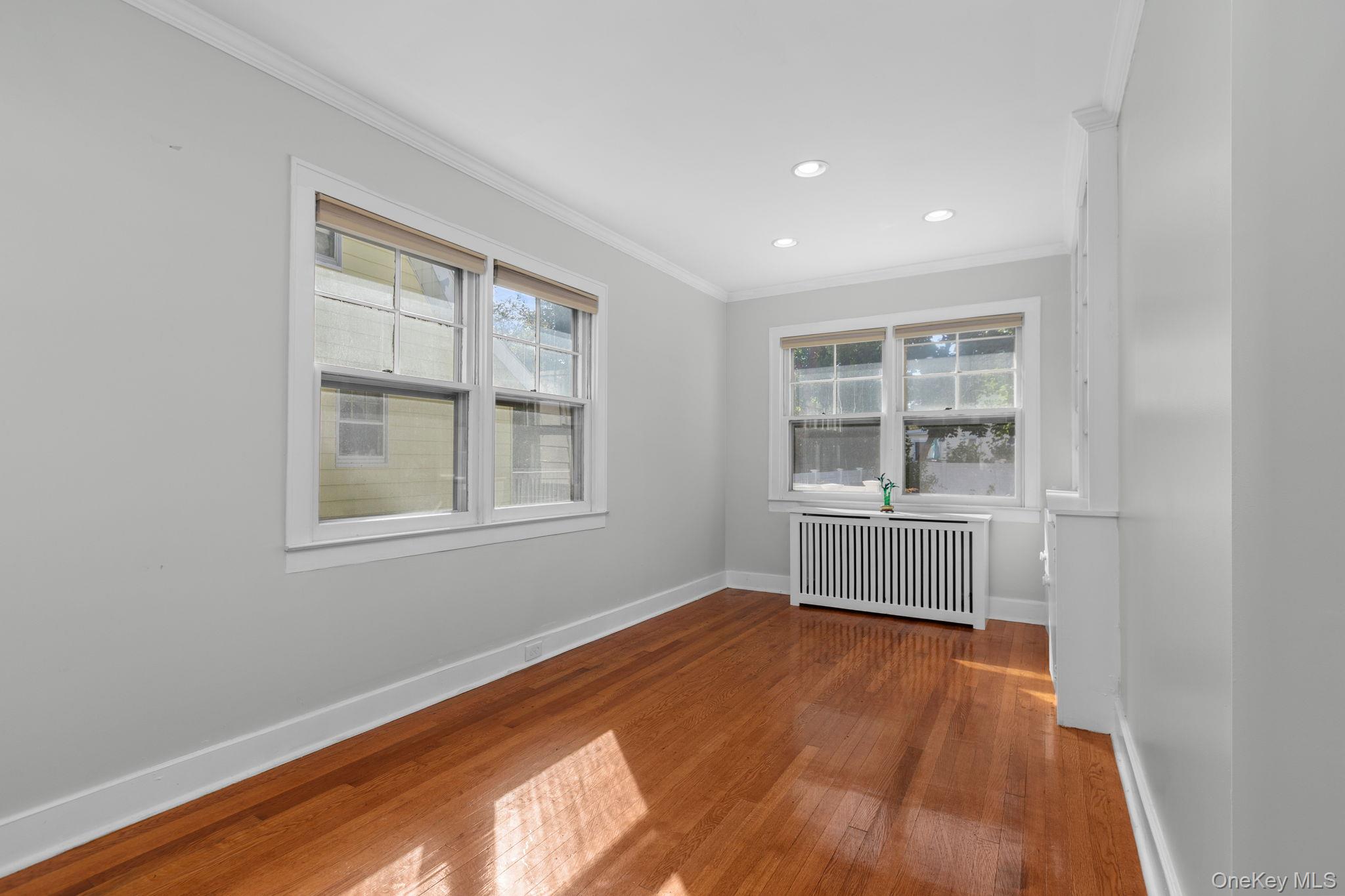 24 Wesley Avenue – For Sale photo 33