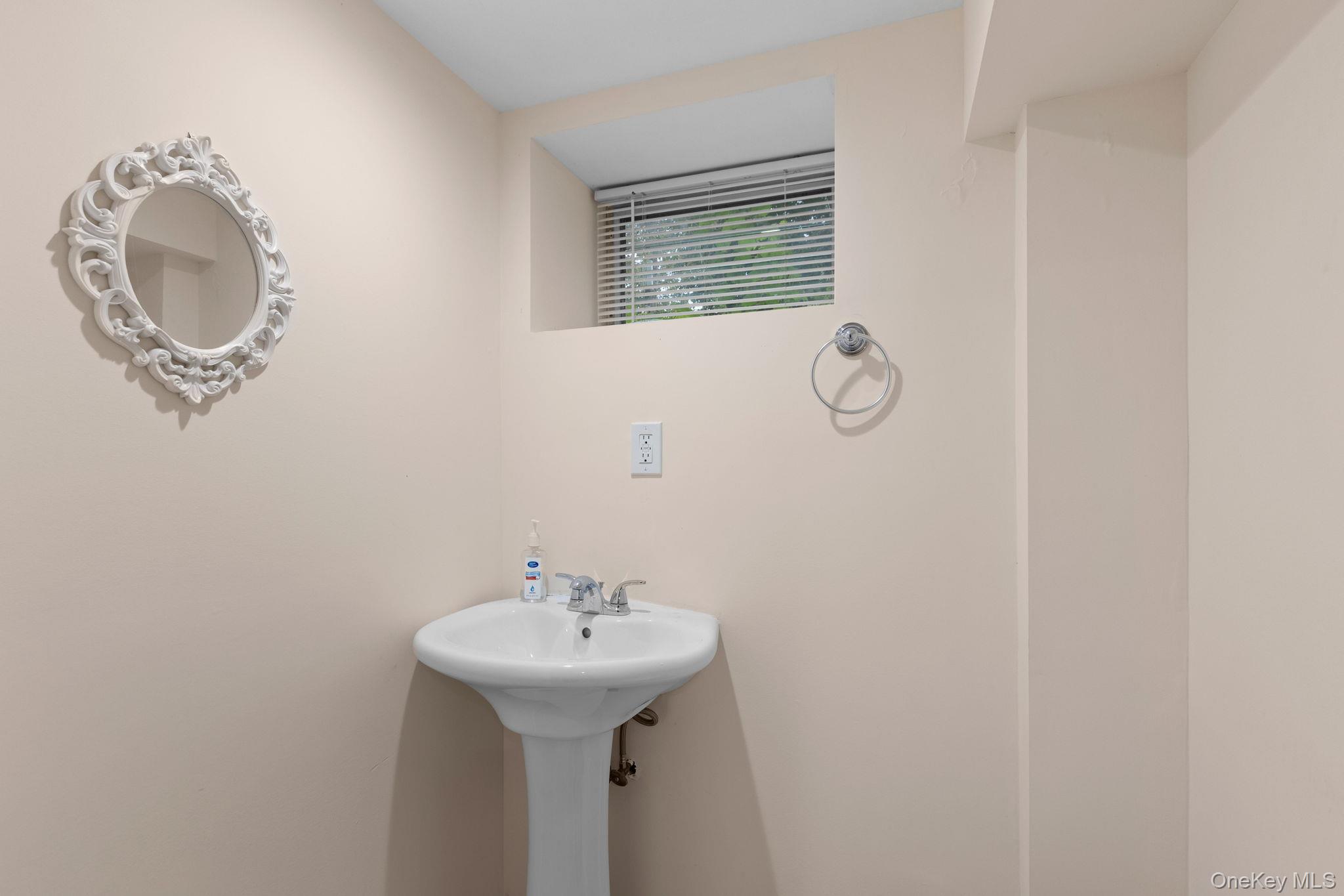 24 Wesley Avenue – For Sale photo 24