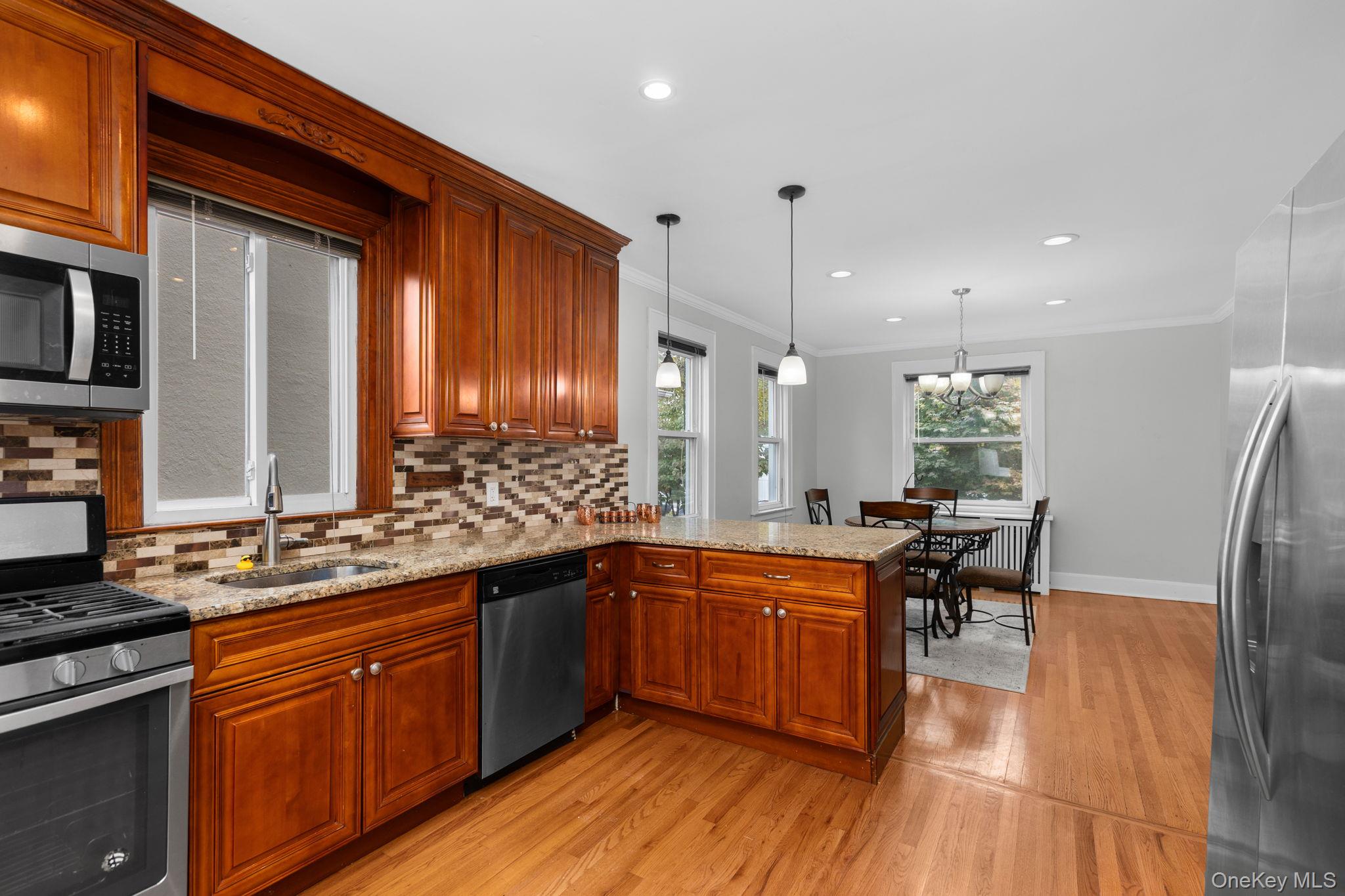 24 Wesley Avenue – For Sale photo 12