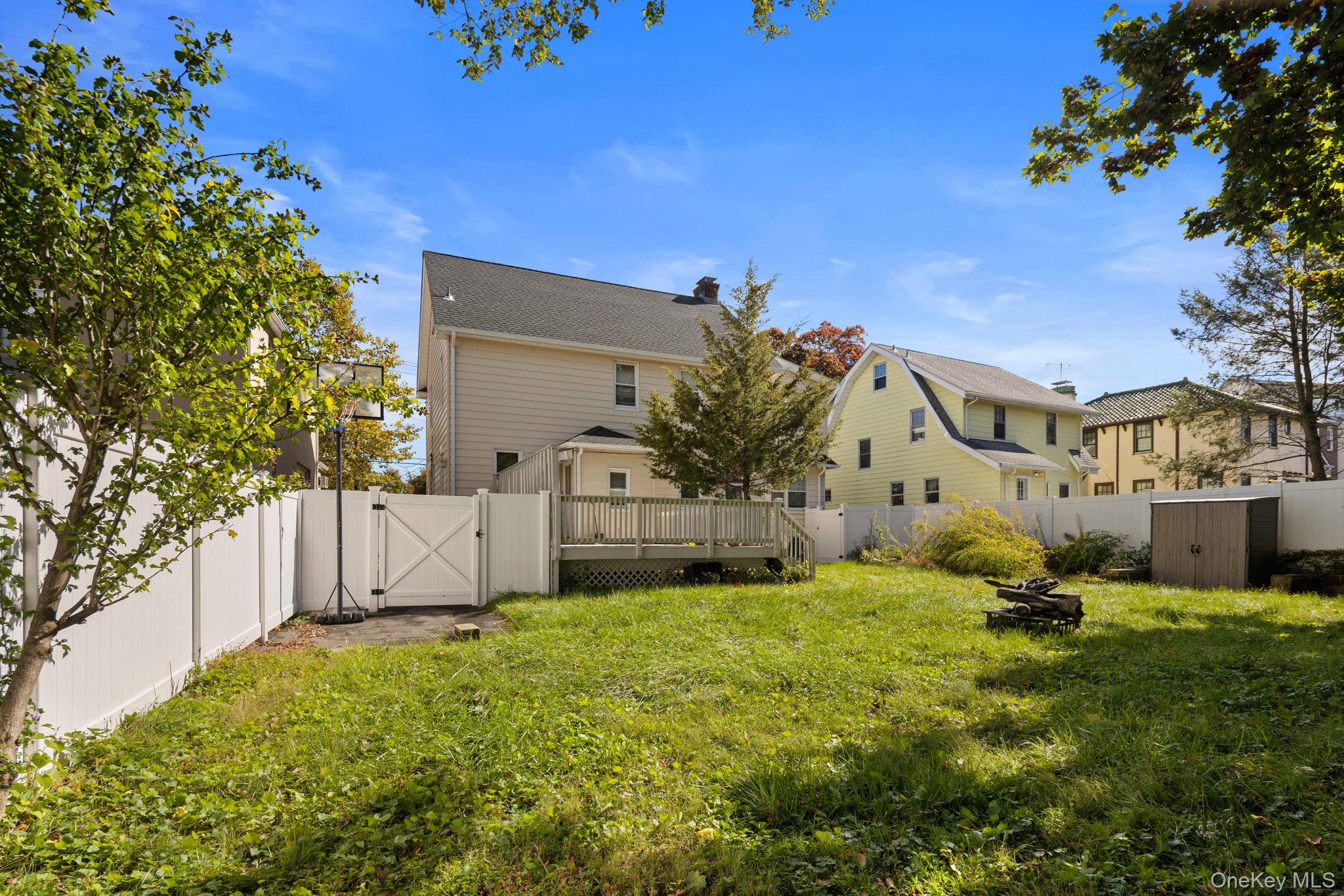 24 Wesley Avenue – For Sale photo 4