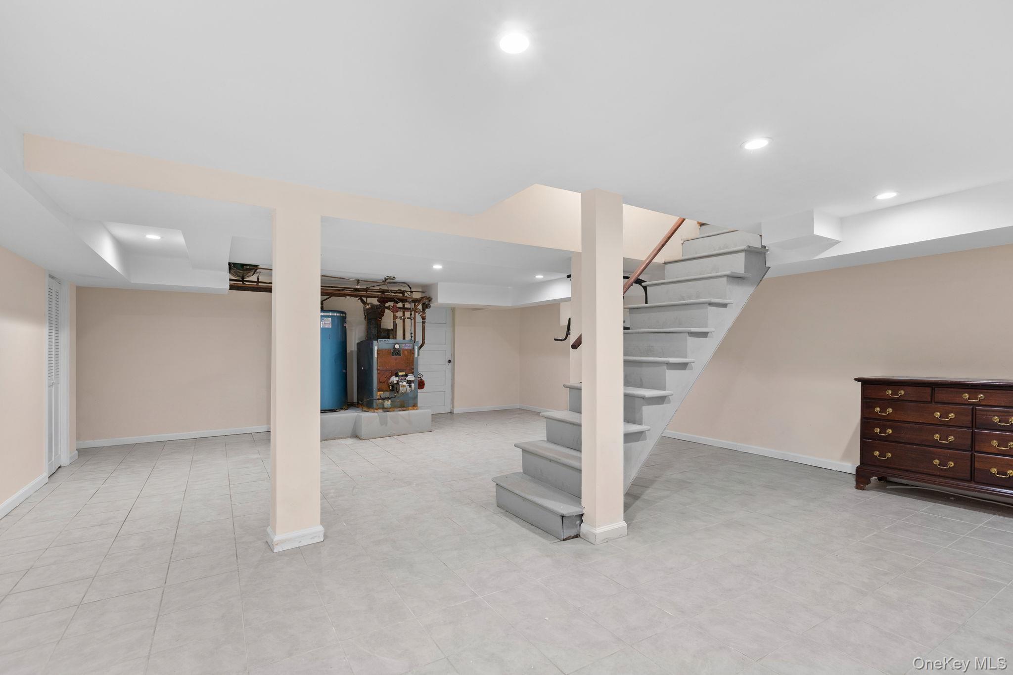 24 Wesley Avenue – For Sale photo 23