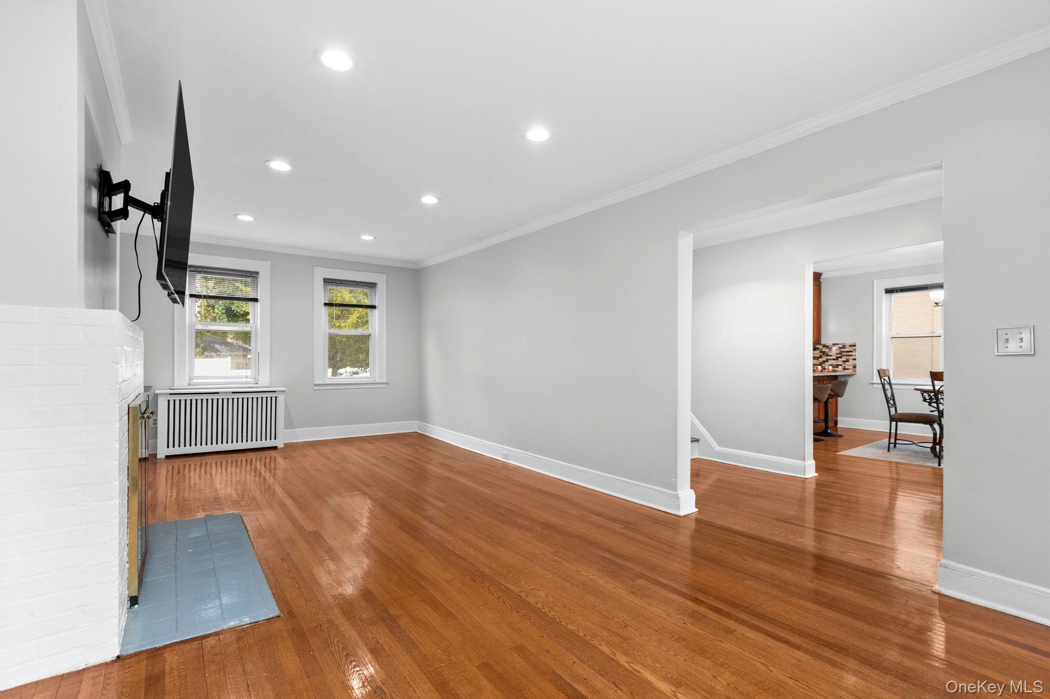 24 Wesley Avenue – For Sale photo 7
