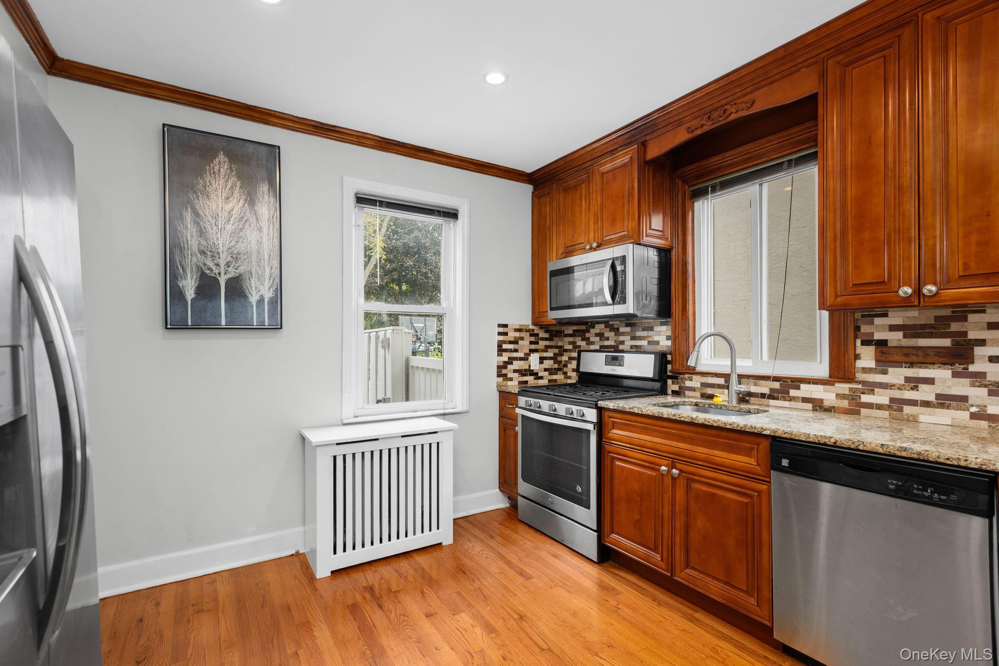 24 Wesley Avenue – For Sale photo 11