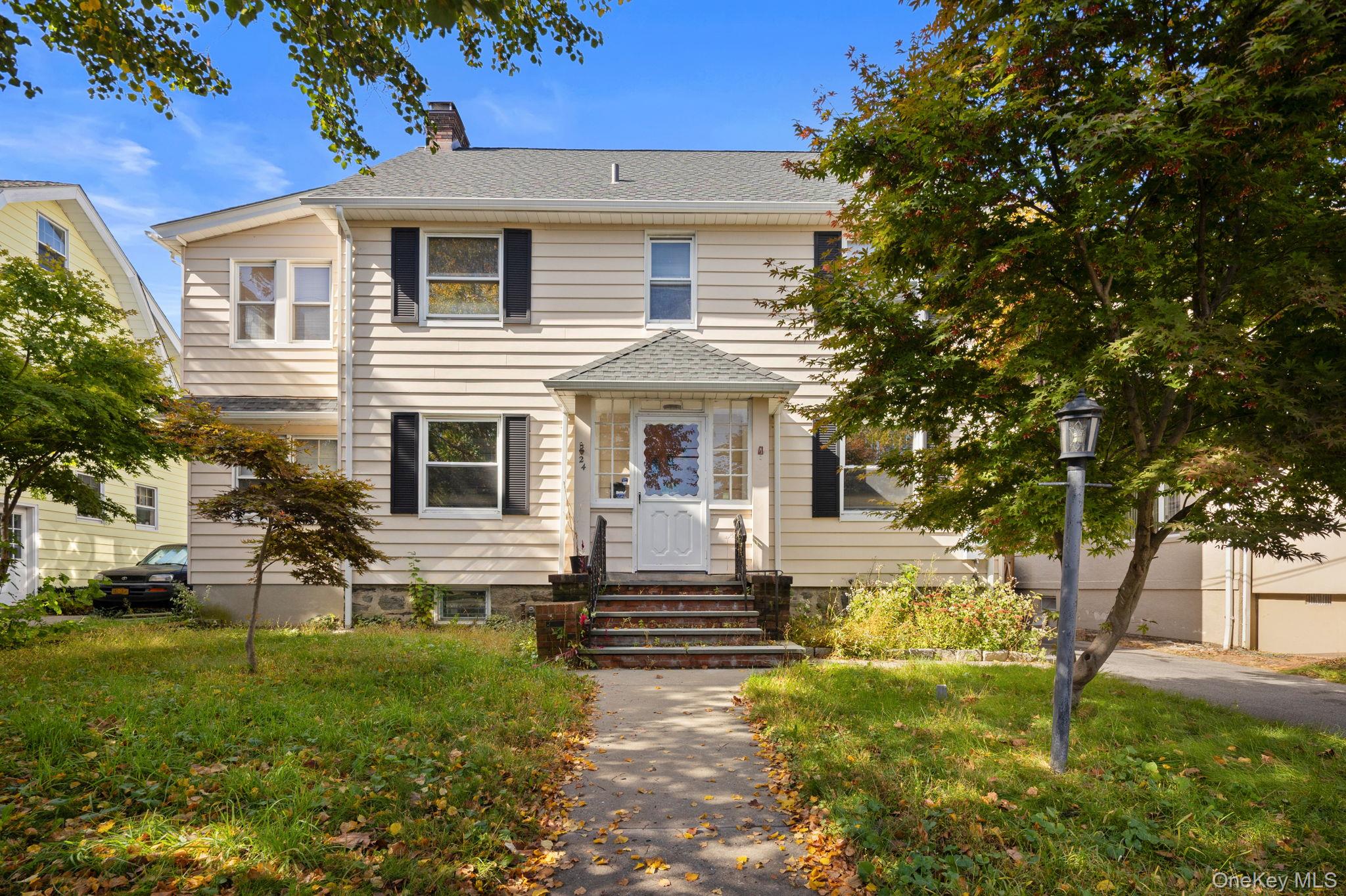 24 Wesley Avenue – For Sale