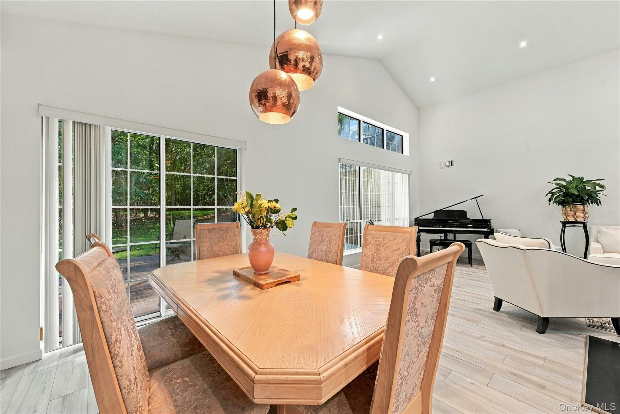 23 Saddlebrook Court – For Sale photo 11