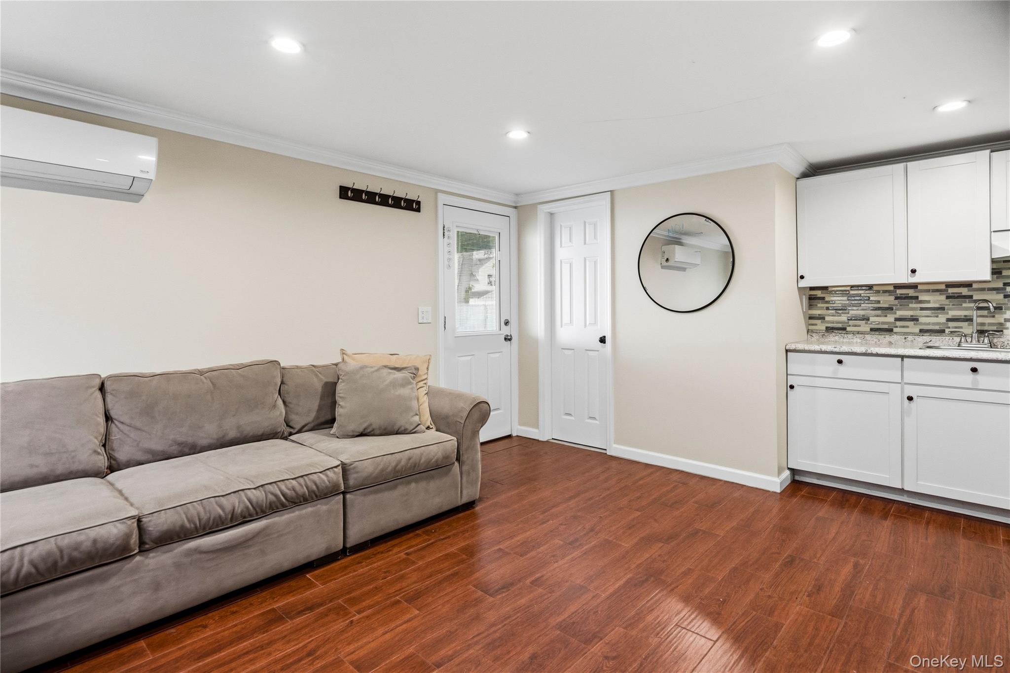 34 Knoll Street – For Sale photo 18
