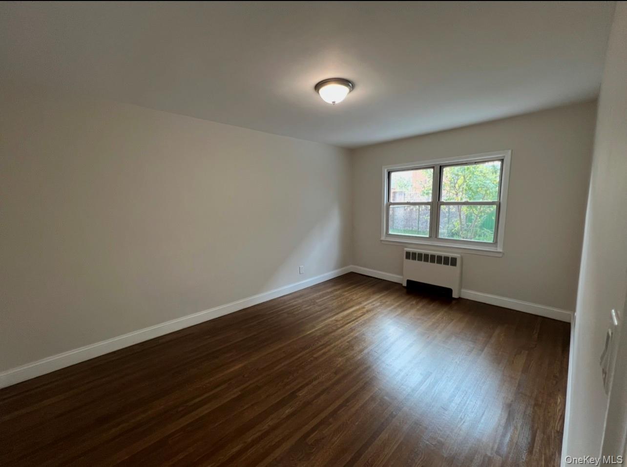 3227 Bruckner Boulevard, Unit Floor 1 photo 7