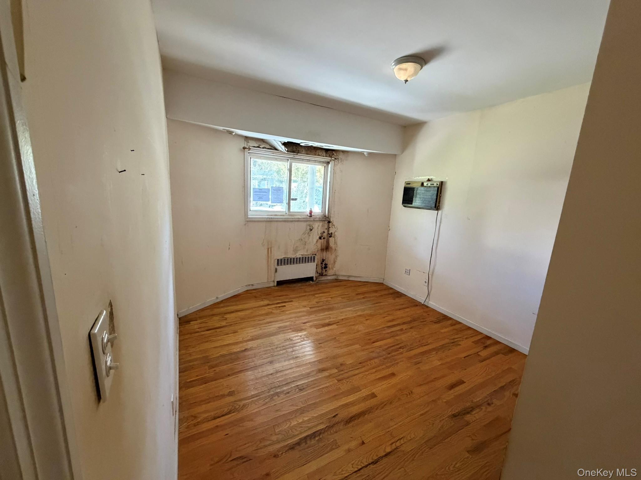 8658 110th Street – For Sale photo 6