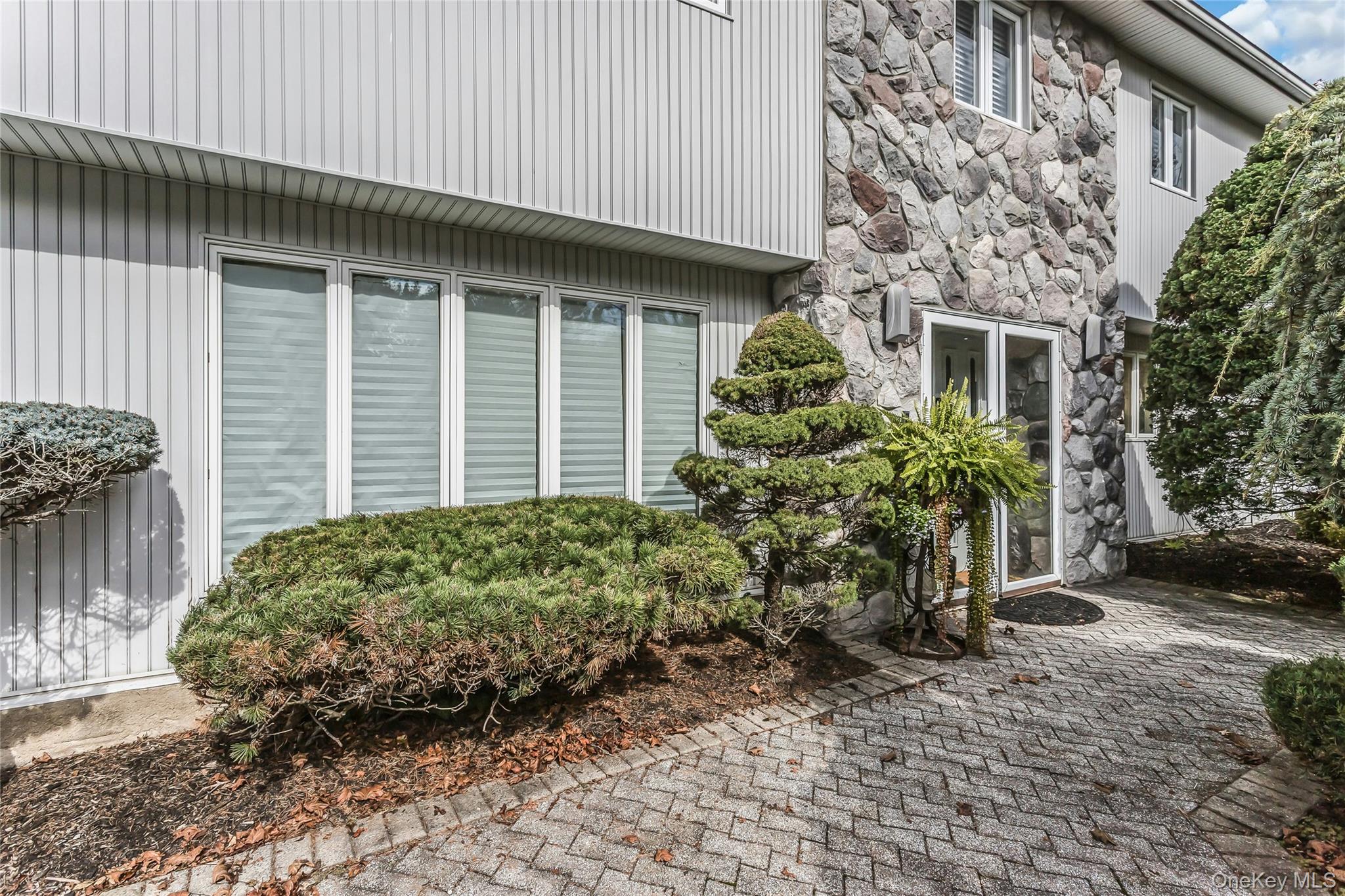 25 Lesley Lane – For Sale photo 4