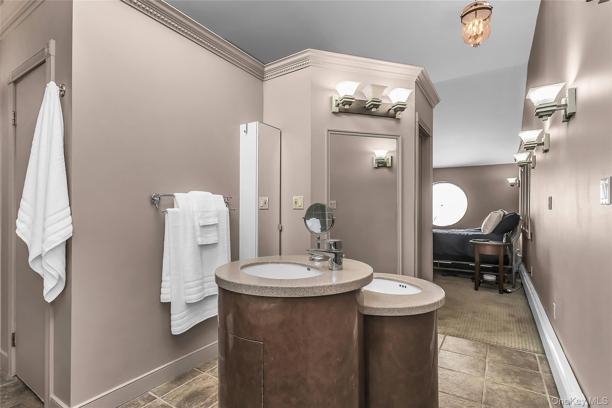 25 Lesley Lane – For Sale photo 23