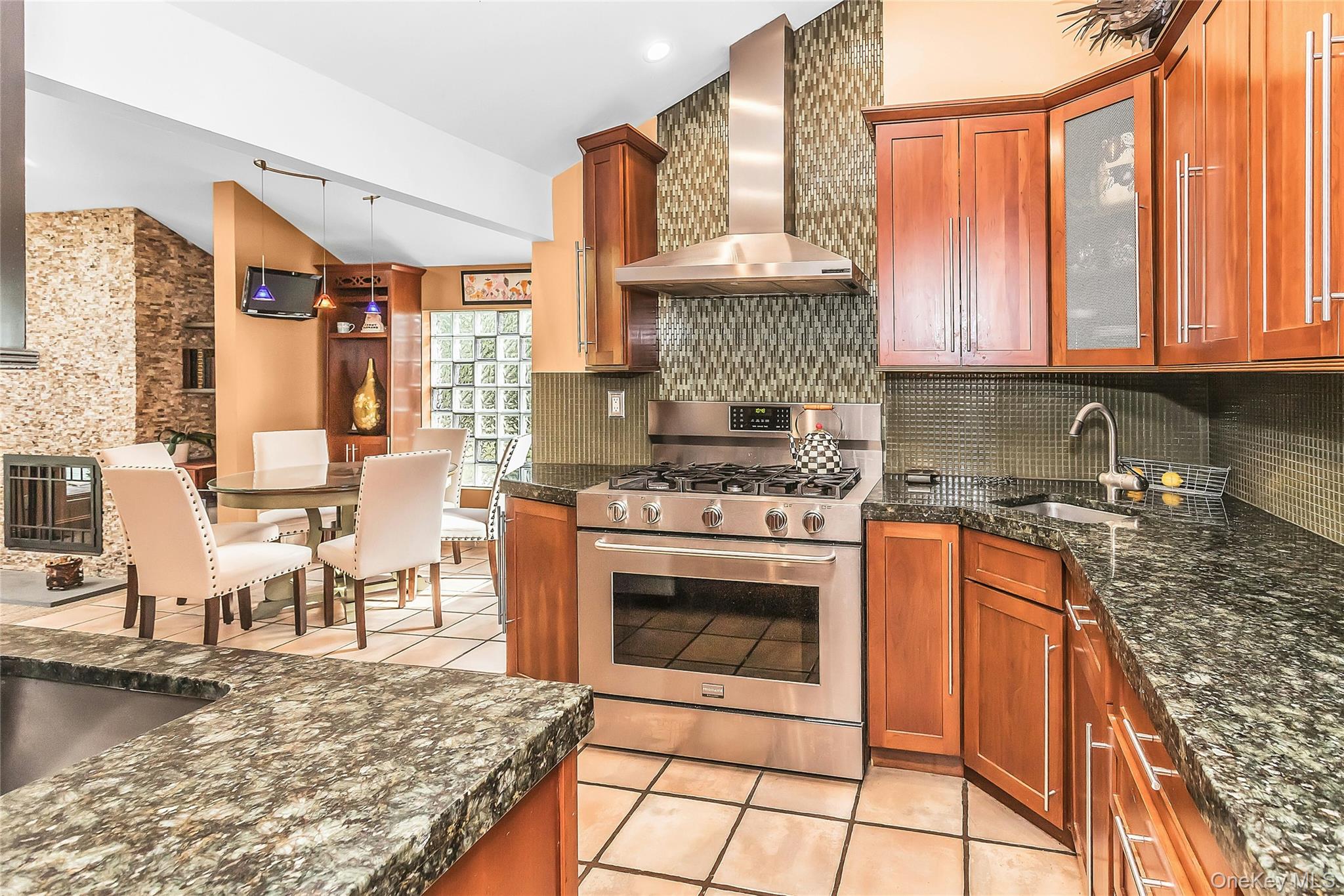 25 Lesley Lane – For Sale photo 5