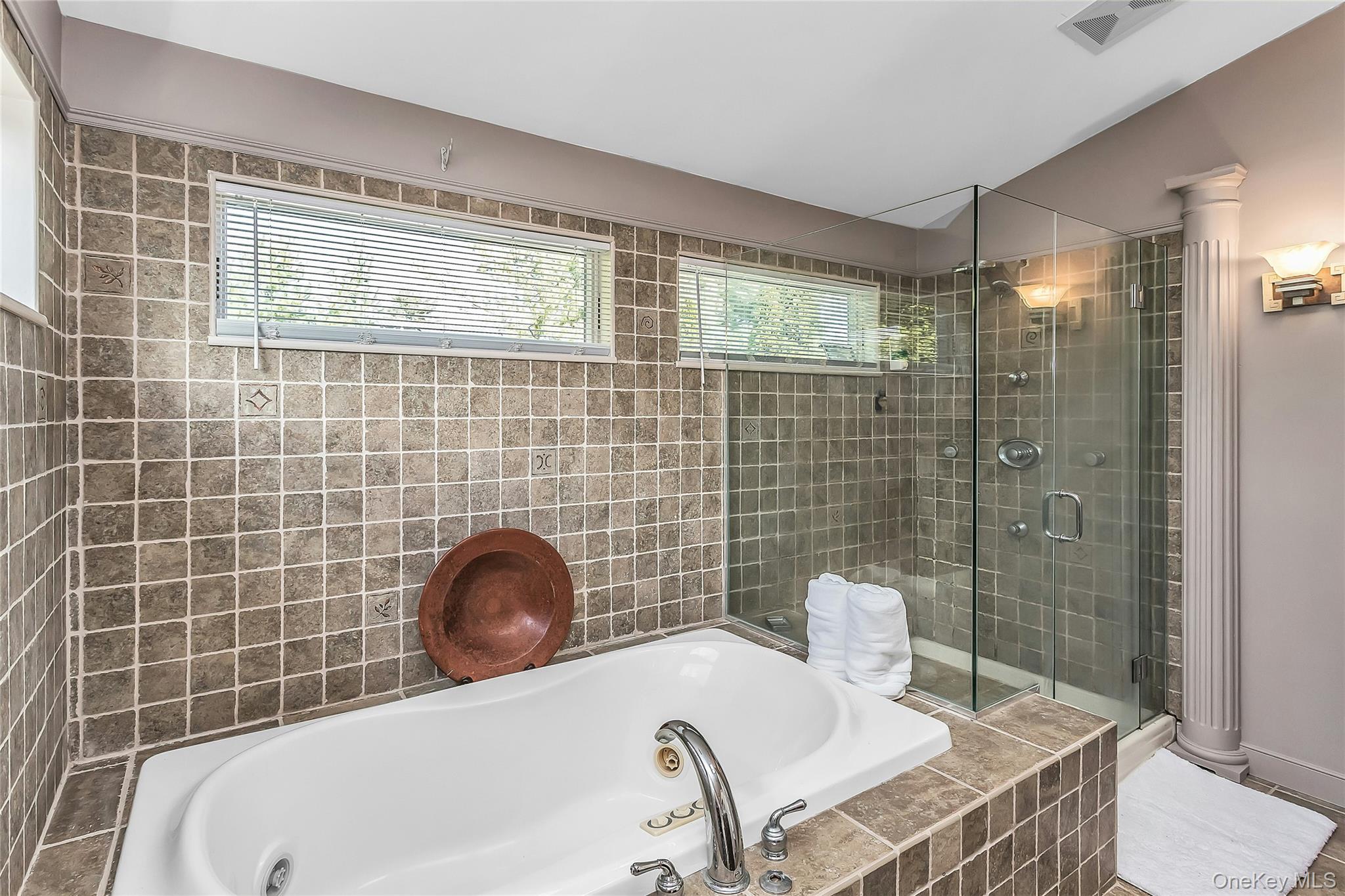 25 Lesley Lane – For Sale photo 24