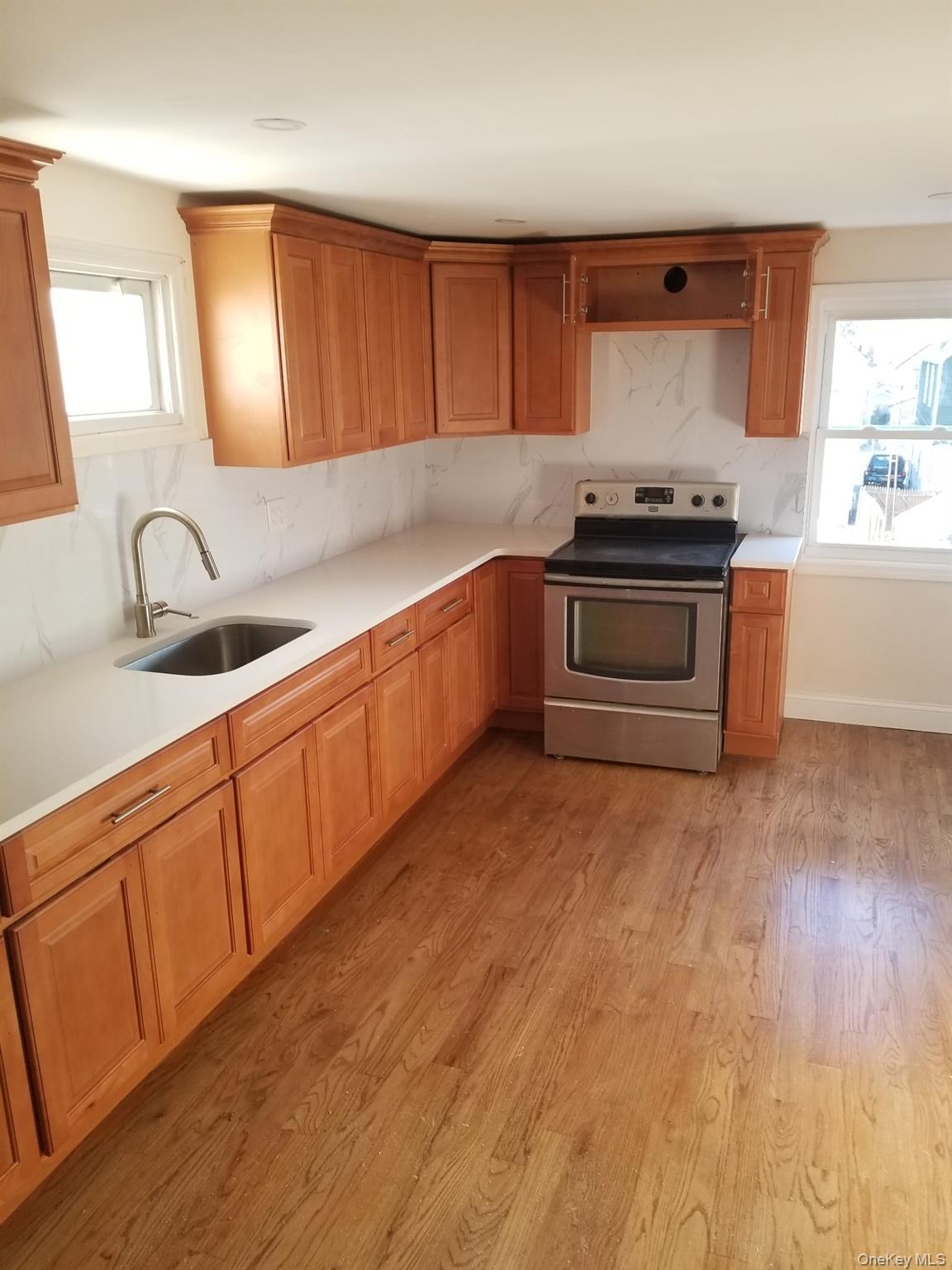 10916 Pinegrove Street – For Rent photo 6