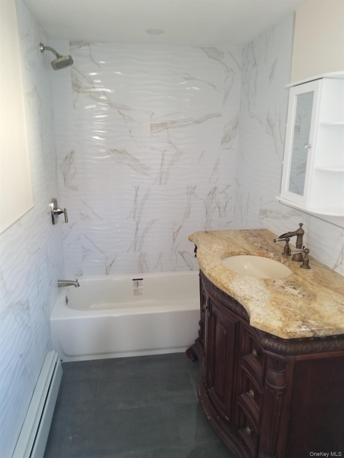 10916 Pinegrove Street – For Rent photo 4