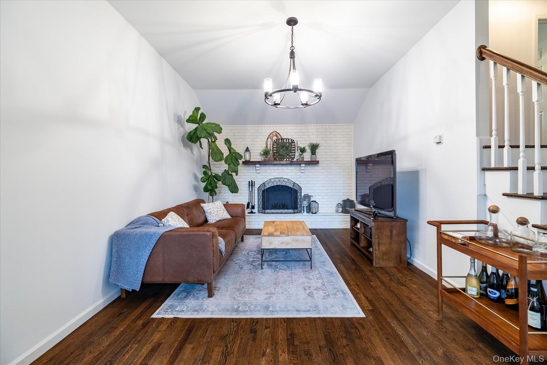 2941 Shore Road – For Sale photo 6