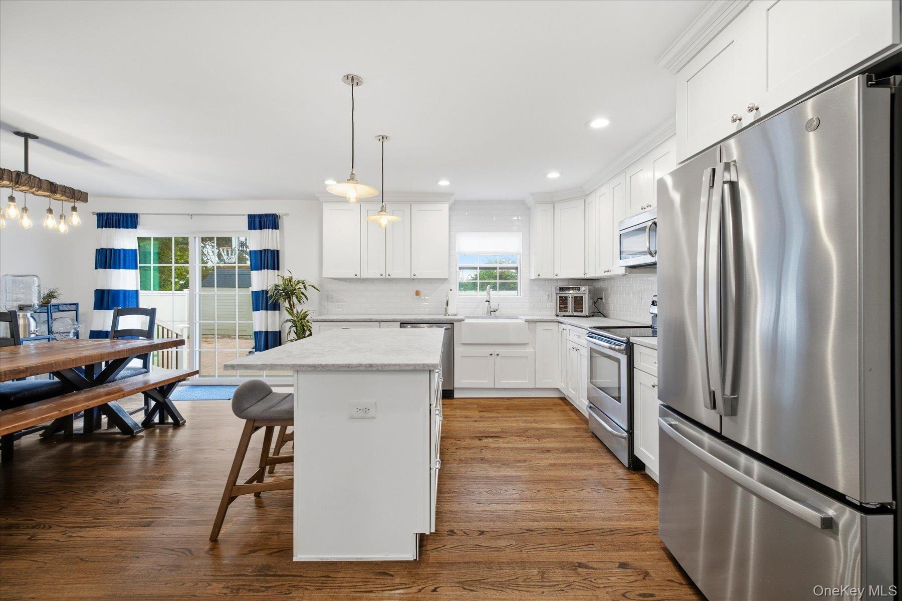 2941 Shore Road – For Sale photo 10