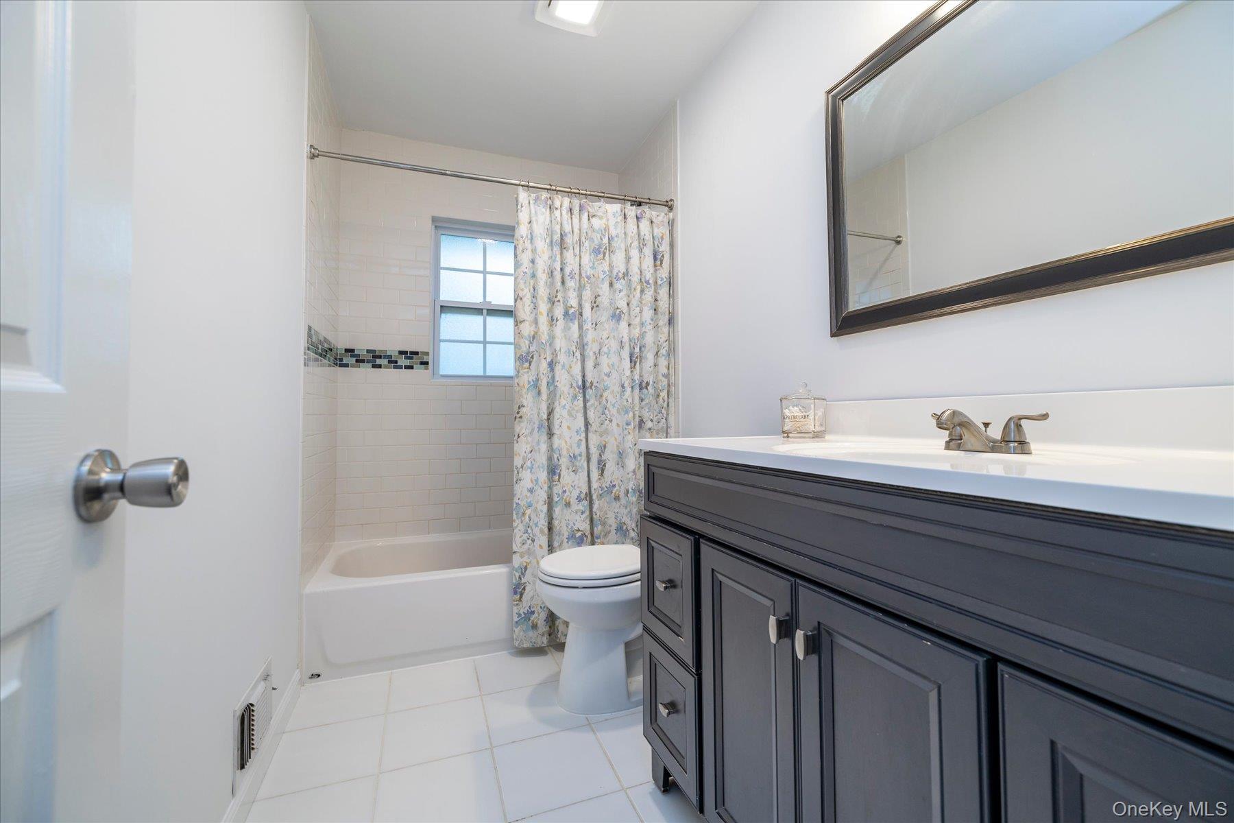 2941 Shore Road – For Sale photo 18