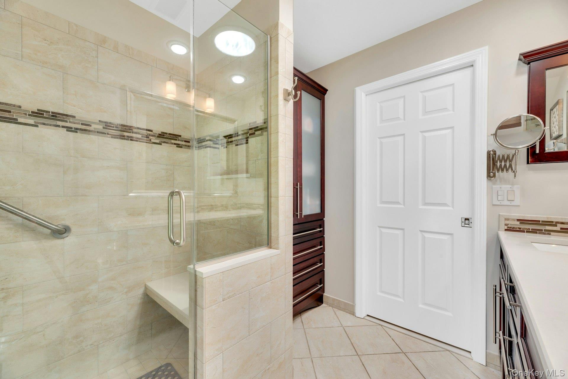 129 Captains Court – For Sale photo 17