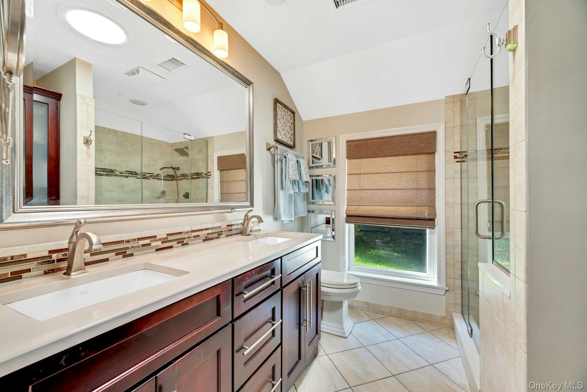 129 Captains Court – For Sale photo 18