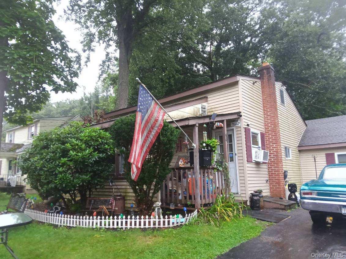 874 Bloomingburg Road – For Sale