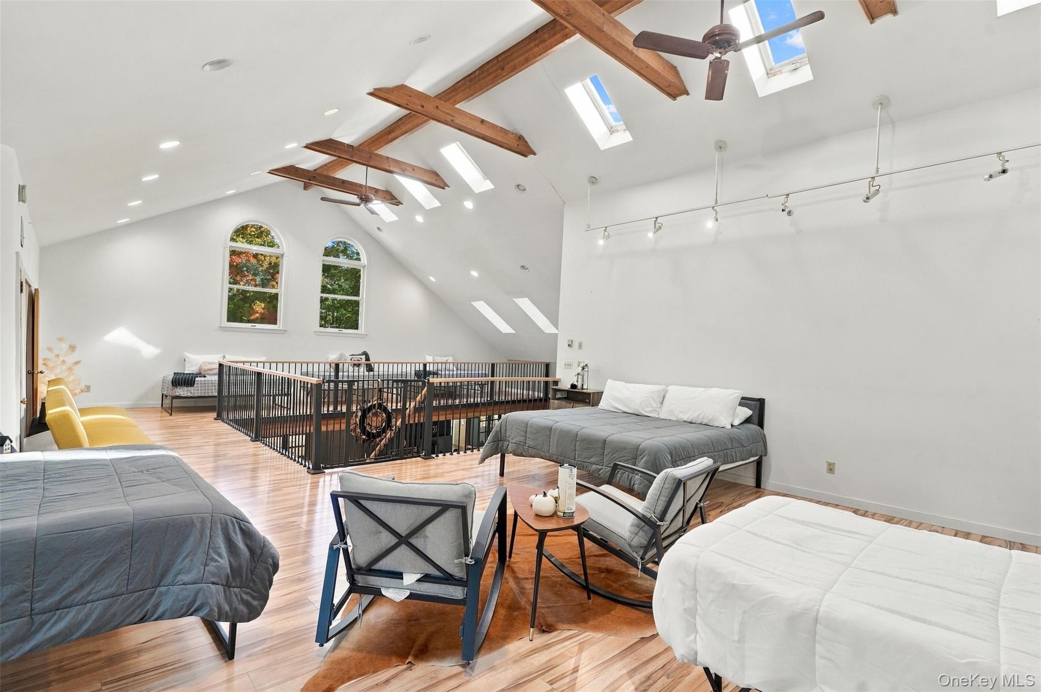 49 Weeks Avenue – For Sale photo 38