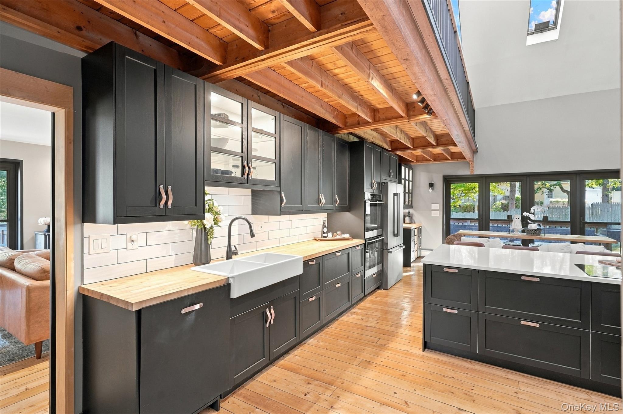 49 Weeks Avenue – For Sale photo 16