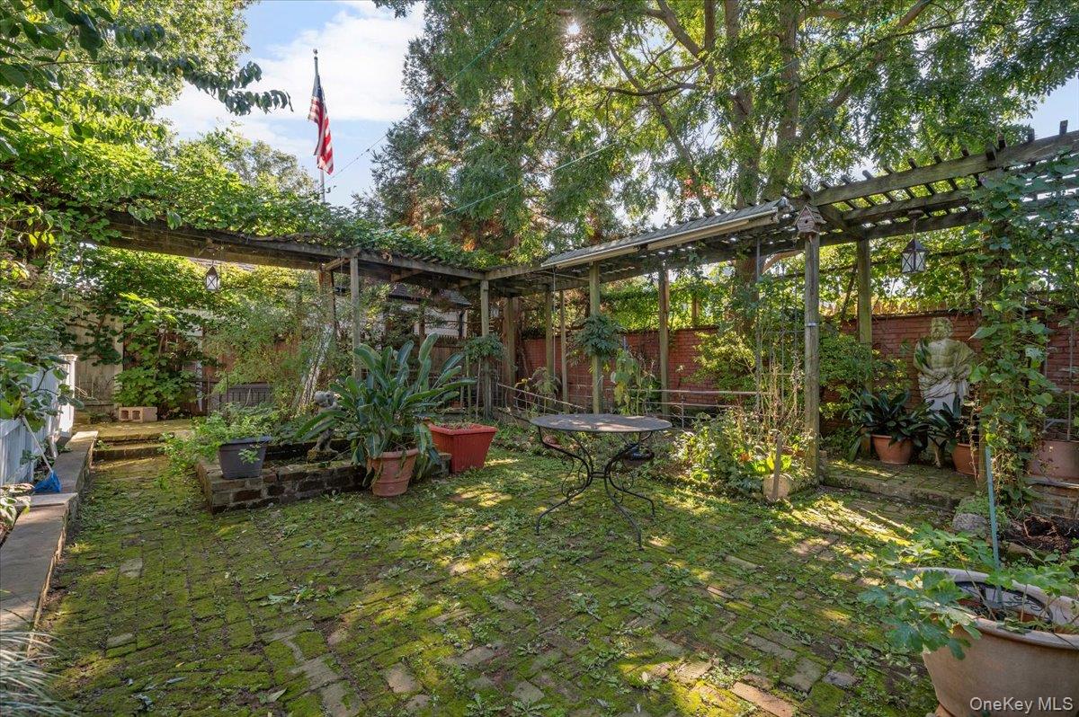 23 Chestnut Street – For Sale photo 32