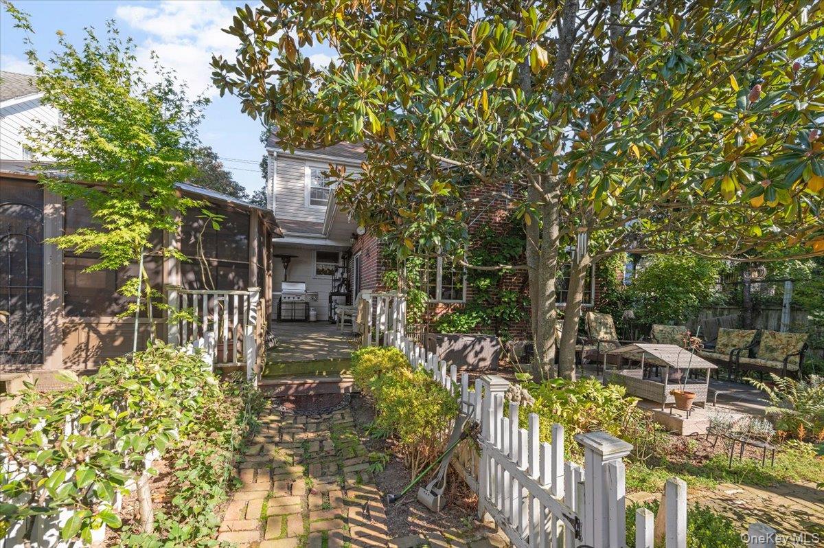 23 Chestnut Street – For Sale photo 34
