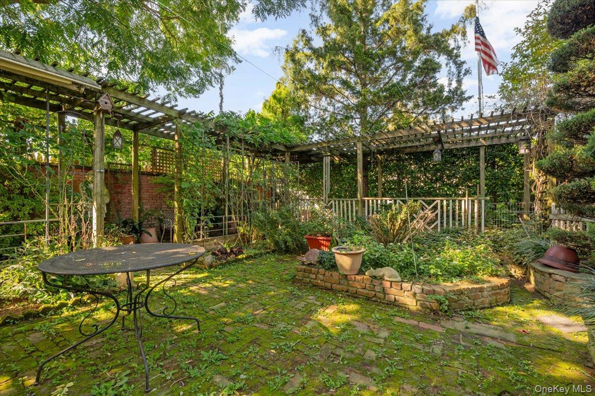 23 Chestnut Street – For Sale photo 33