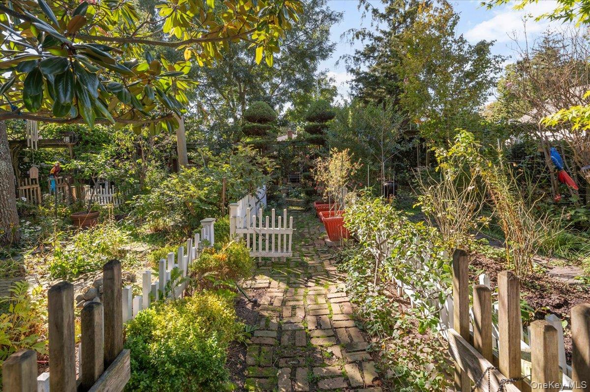 23 Chestnut Street – For Sale photo 29