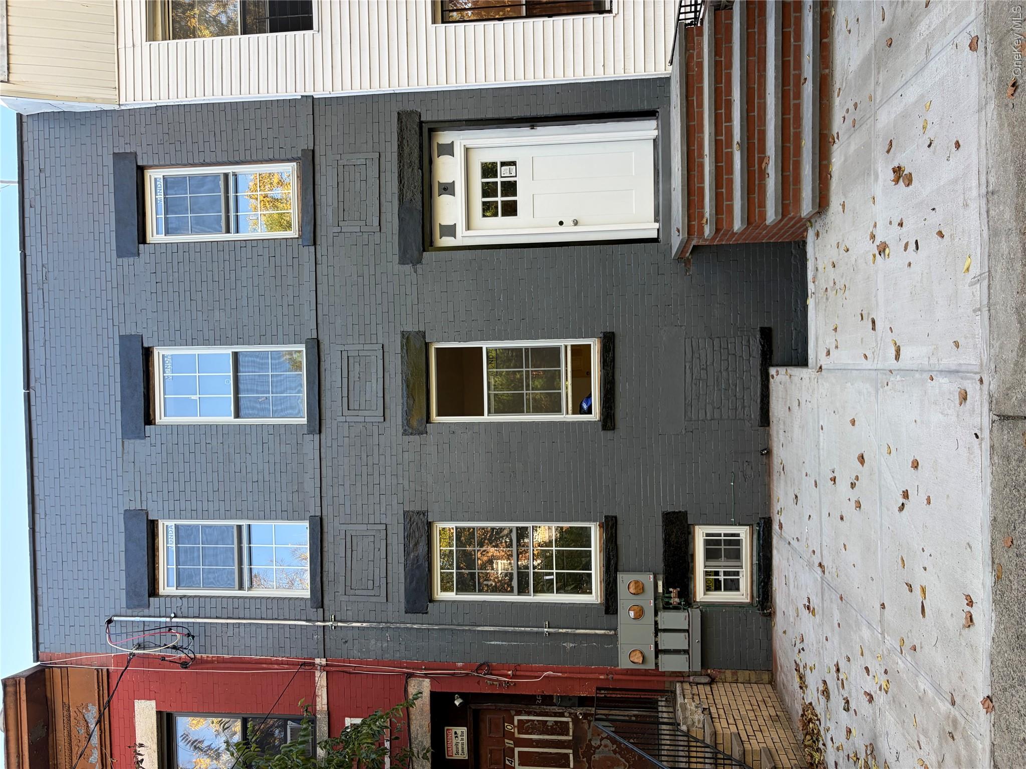 408 Van Siclen Avenue – For Sale