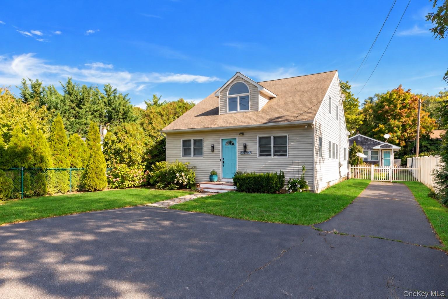1480 Factory Avenue – For Sale