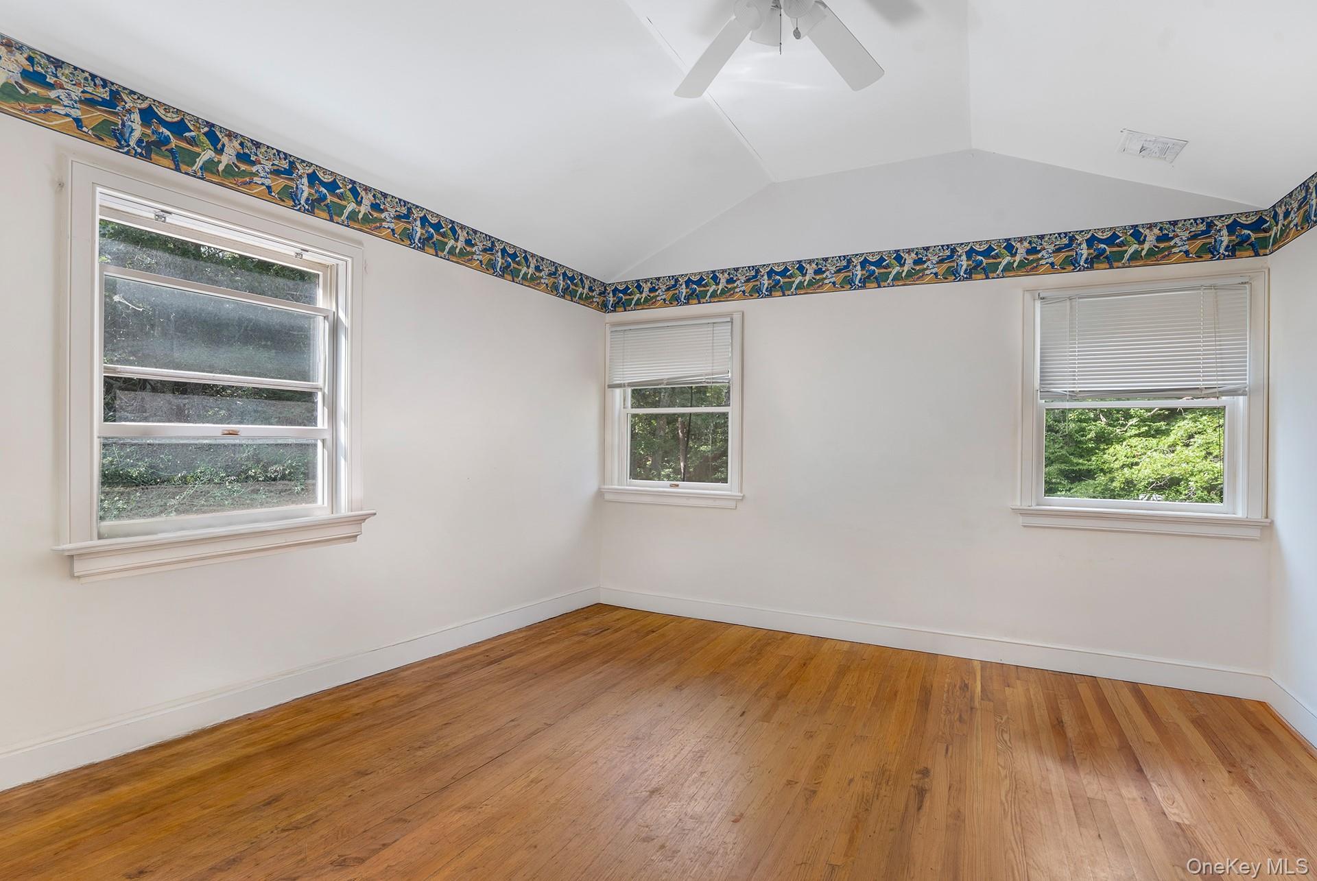 10 Harbor Street – For Sale photo 10