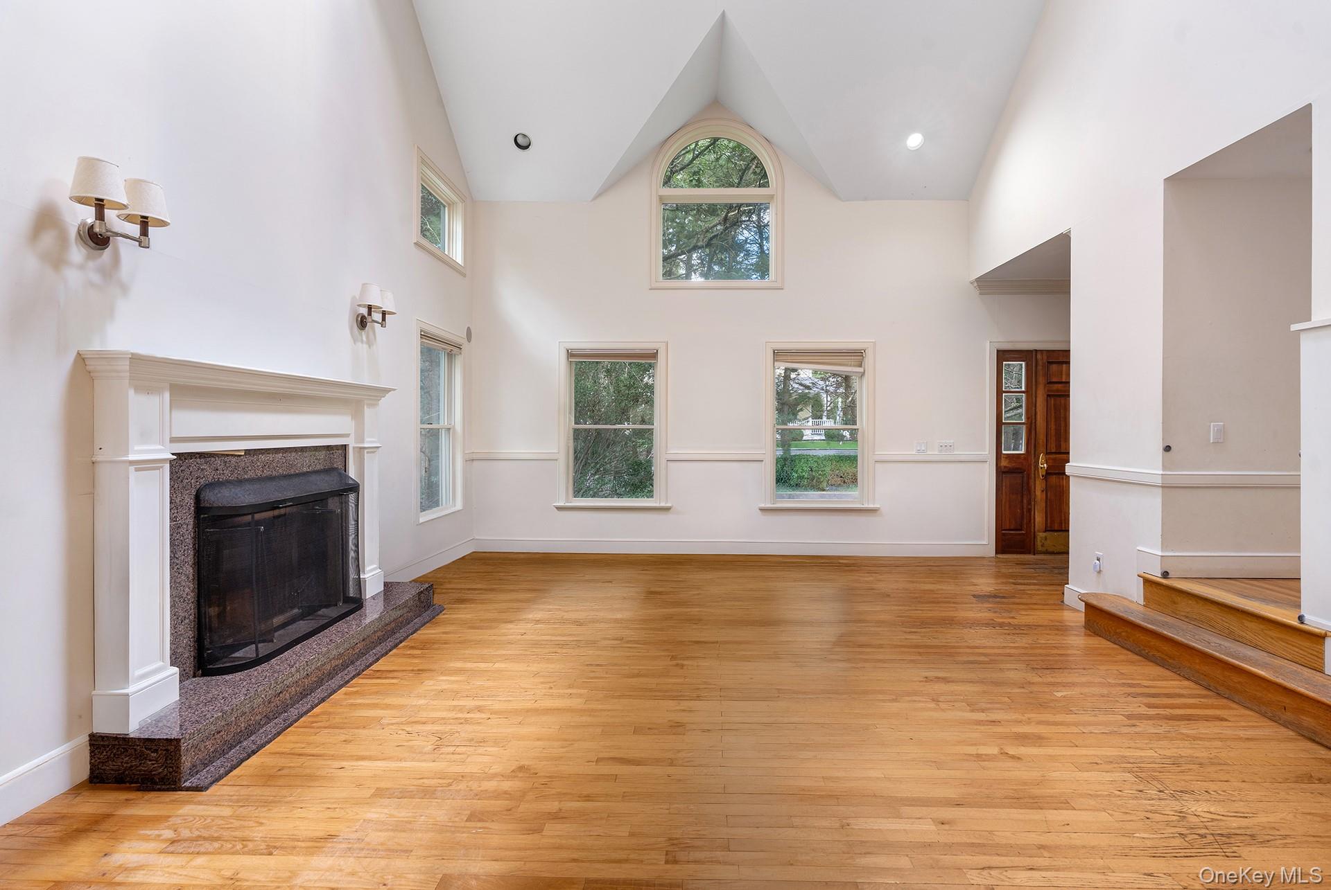 10 Harbor Street – For Sale photo 4