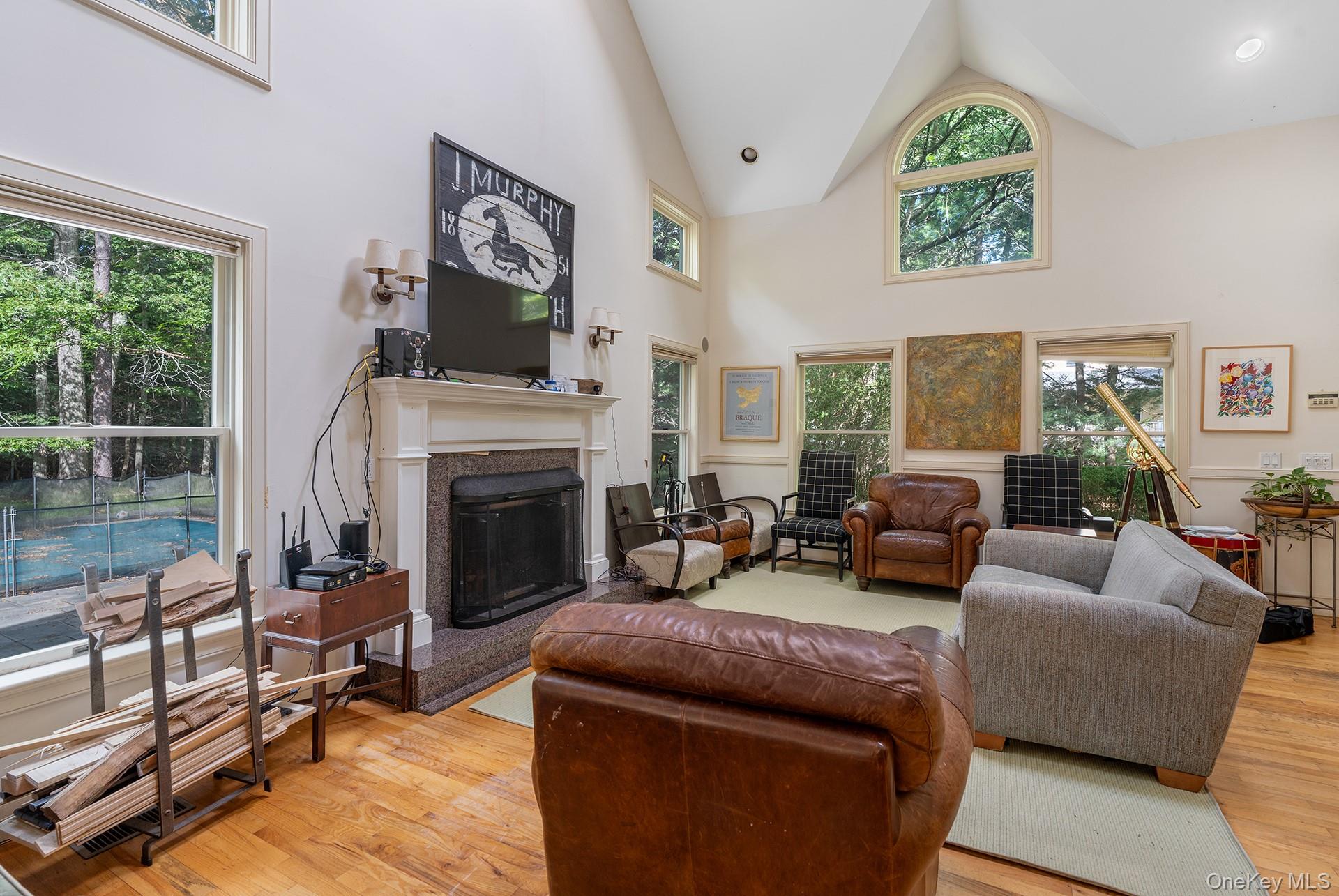 10 Harbor Street – For Sale