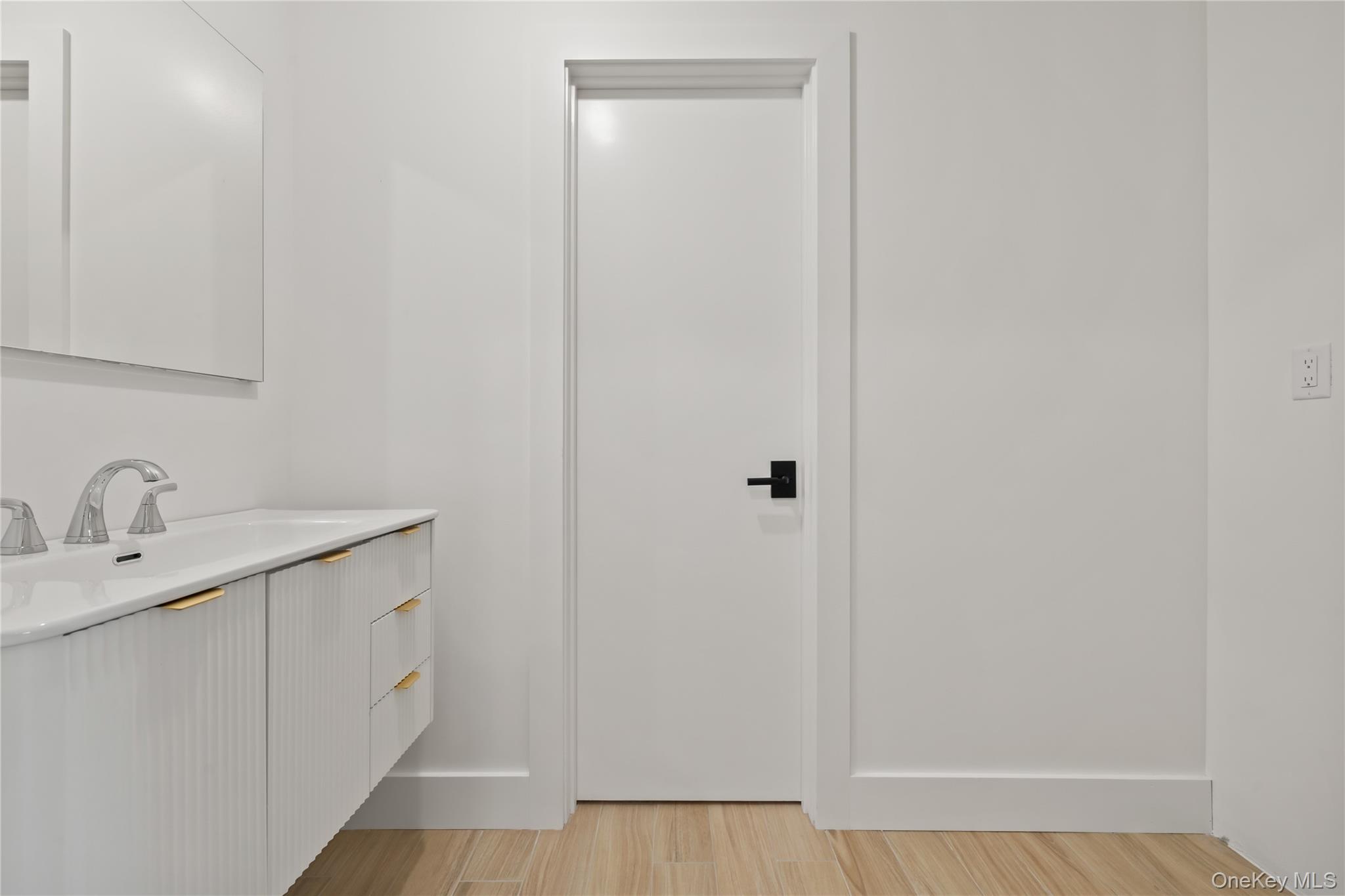 17 Jay Street, Unit 202 photo 36